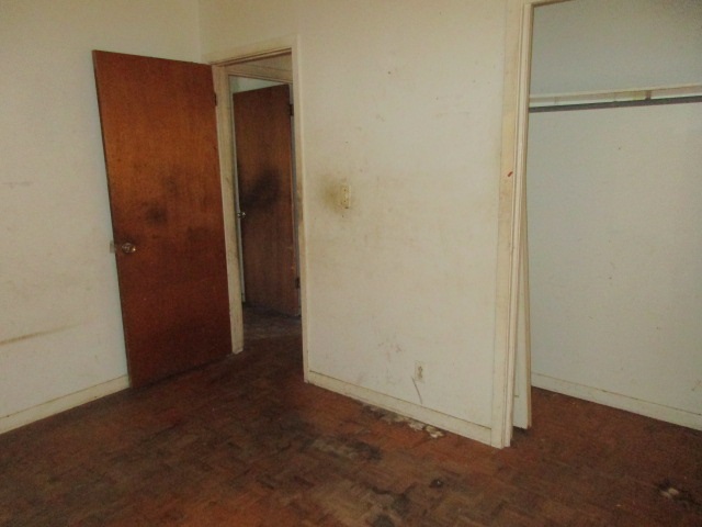 BELMONT - Residential