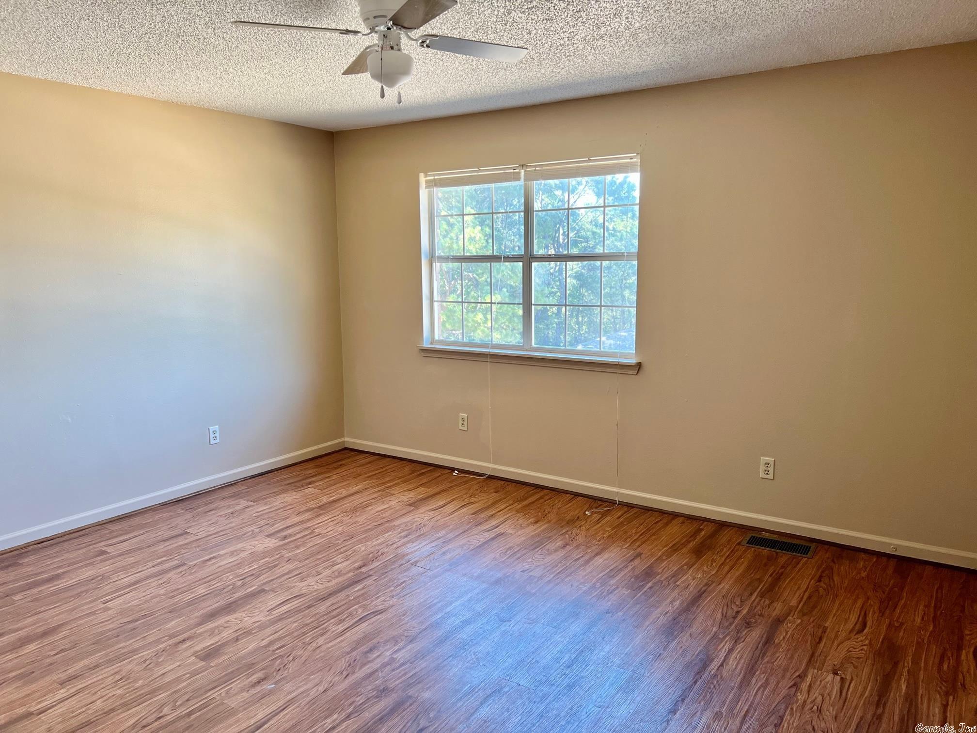 Metes & Bounds - Residential Income