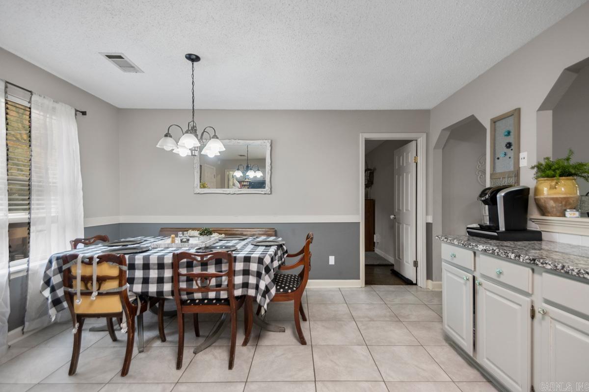 LYNNWOOD ACRES - Residential