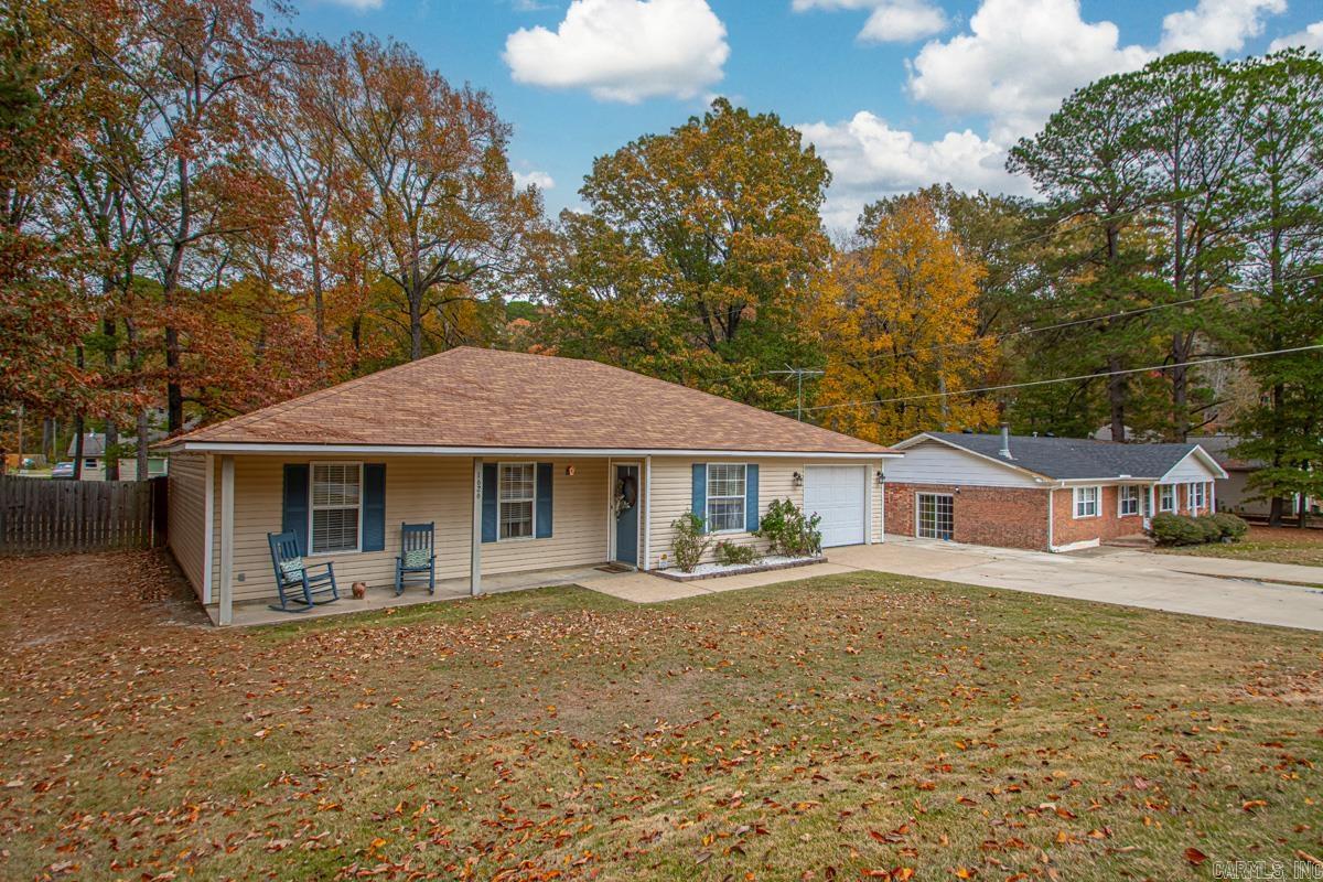 LYNNWOOD ACRES - Residential