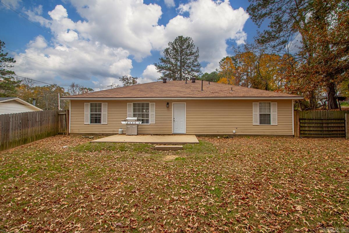 LYNNWOOD ACRES - Residential