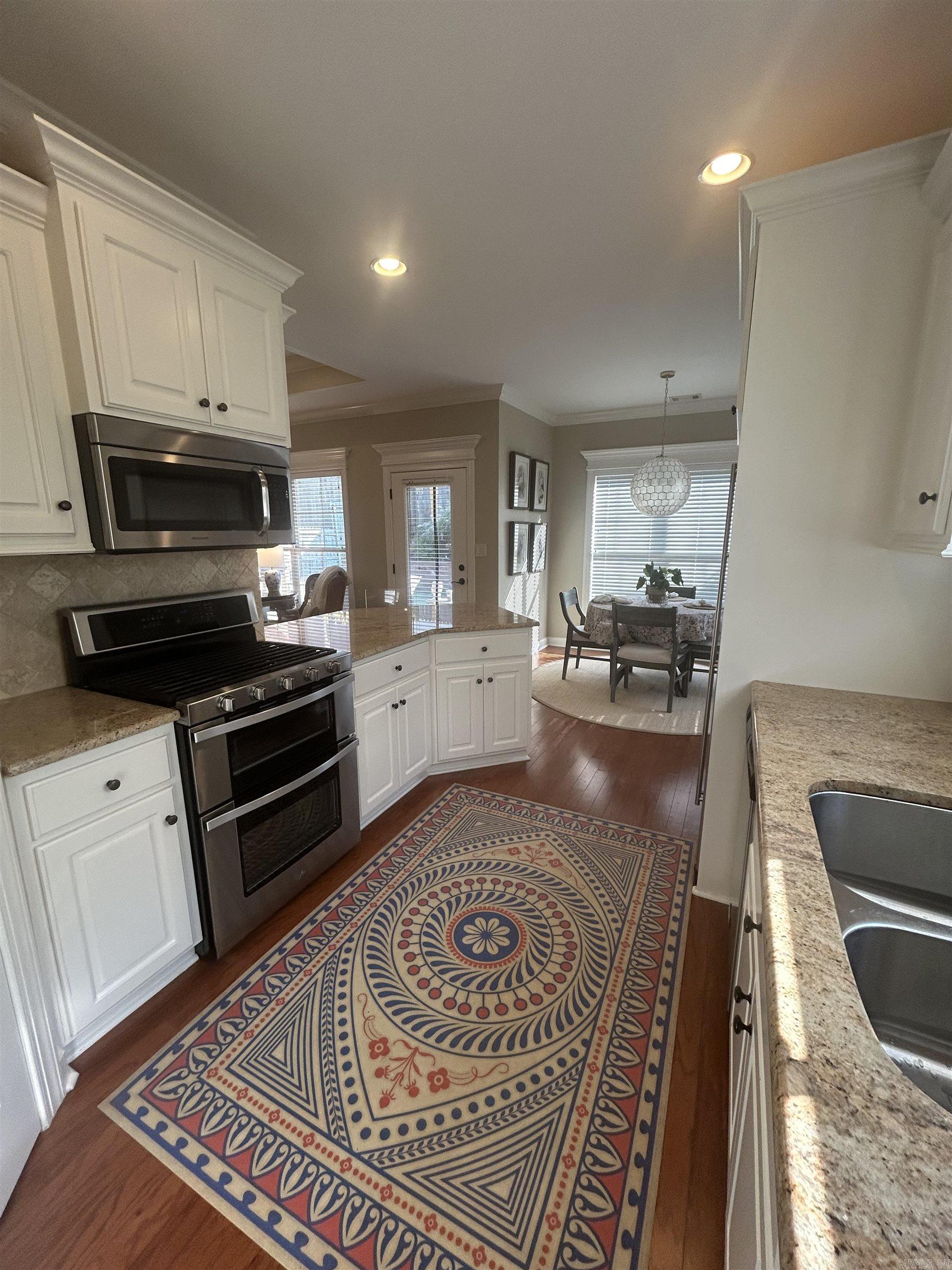 VALLEY VIEW - Residential