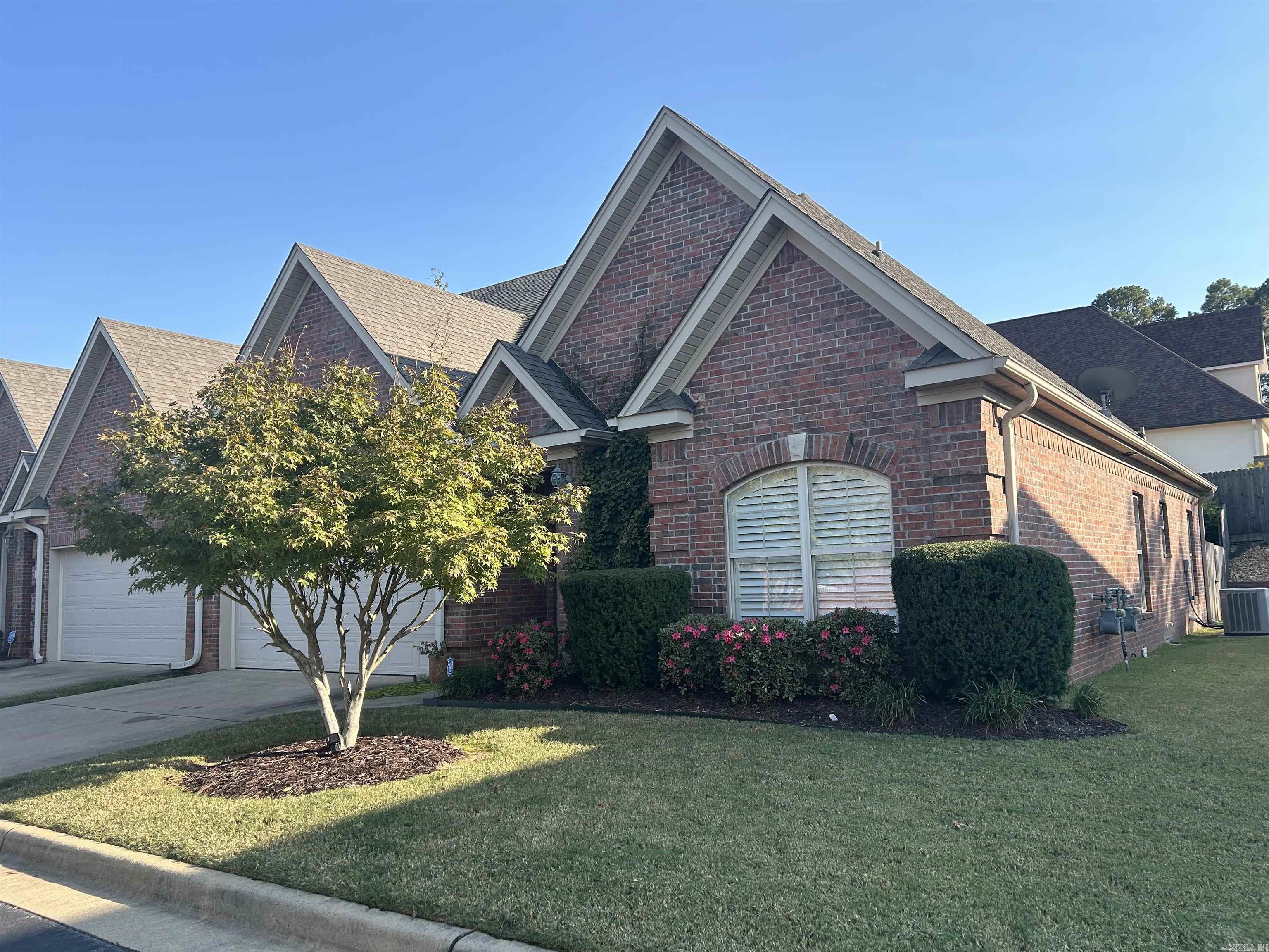 VALLEY VIEW - Residential