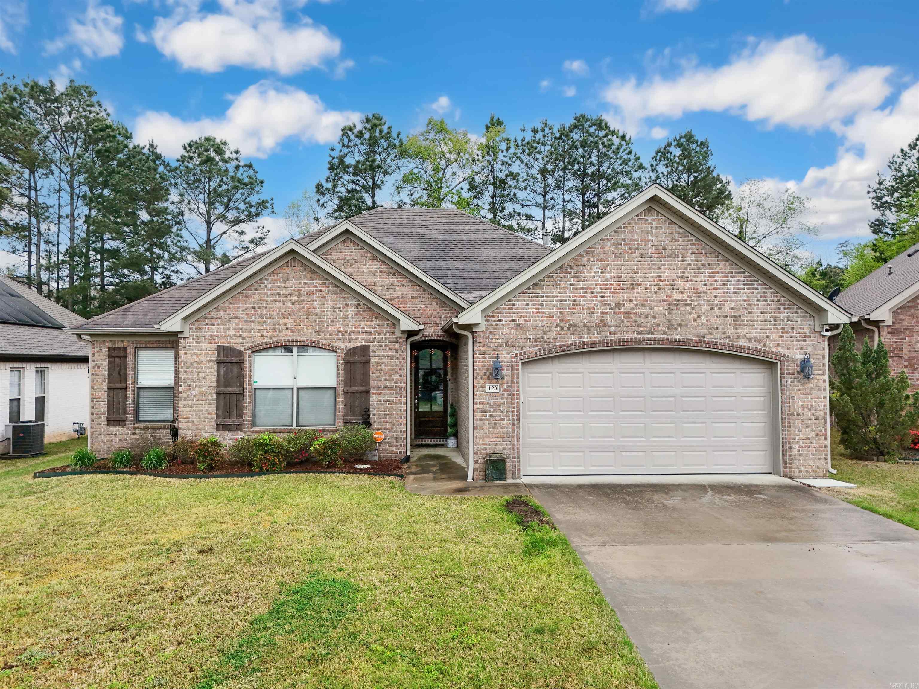 VILLAGES AT NEWBEDFORD - Residential