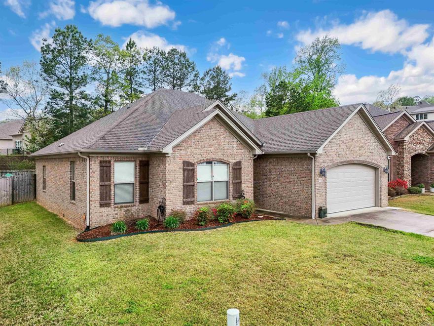Motivated Seller! Welcome to your dream home in the charming town of Maumelle, Arkansas! This beautiful three-bedroom, two-bathroom house combines comfort, style, and convenience, making it the perfect choice for families or individuals looking for a cozy and inviting space to call their own. As you step inside, you'll be greeted by an open floor plan that seamlessly connects the living room and kitchen. This design not only maximizes space but also encourages a warm and welcoming atmosphere, perfect for entertaining friends and family or enjoying a quiet evening at home. The primary bedroom is a true retreat, offering privacy from the other two bedrooms. It features a spacious walk-in closet, providing ample storage for all your clothing and accessories. The primary bathroom is equipped with a soaking tub and a separate shower, ensuring a spa-like experience every day. This home is close to two beautiful golf courses, offering plenty of opportunities for outdoor recreation. You'll also find numerous parks and lakes nearby, perfect for picnics, hiking or enjoy the natural beauty of the area. Take a look at the 3D tour and drone footage.