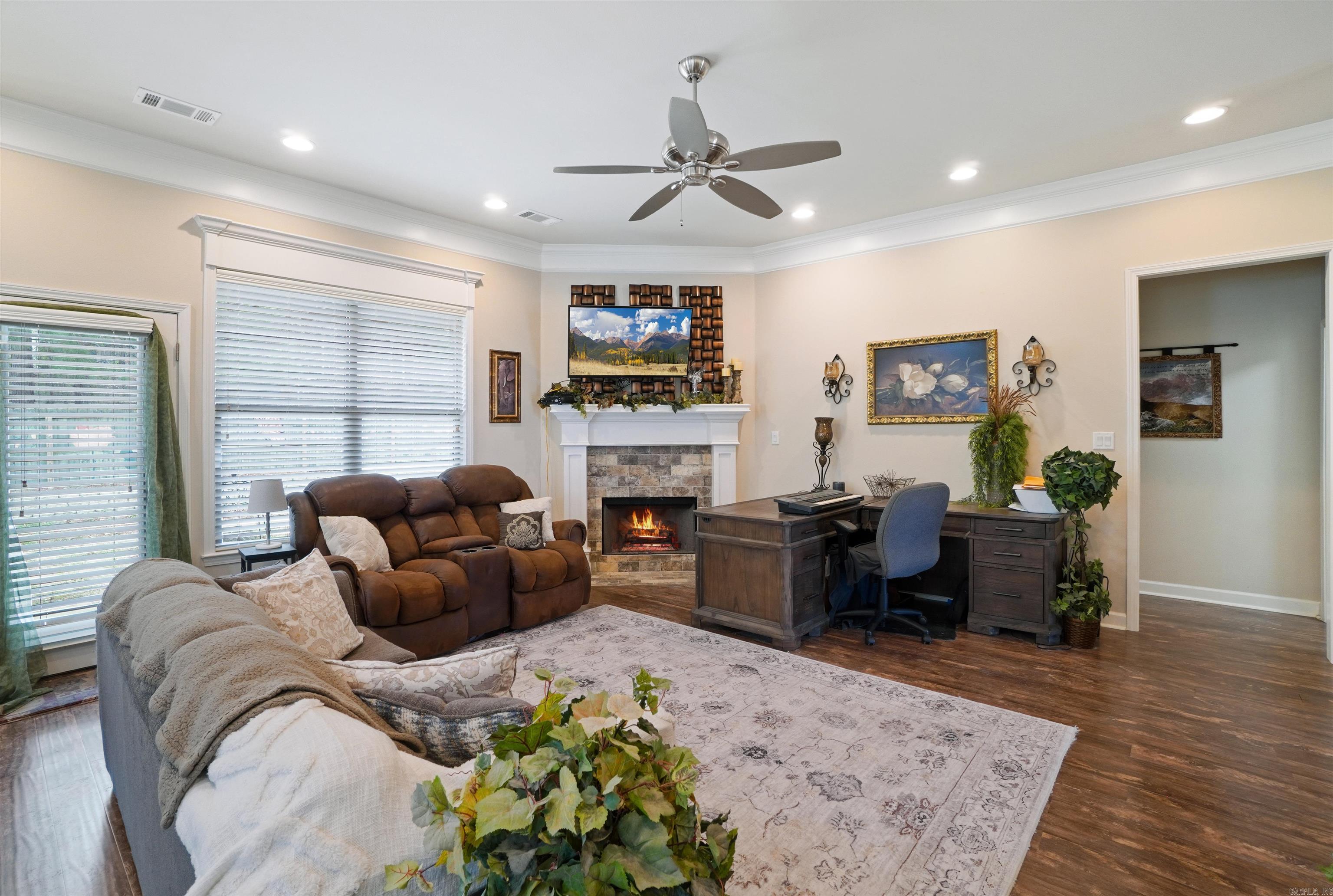 VILLAGES AT NEWBEDFORD - Residential