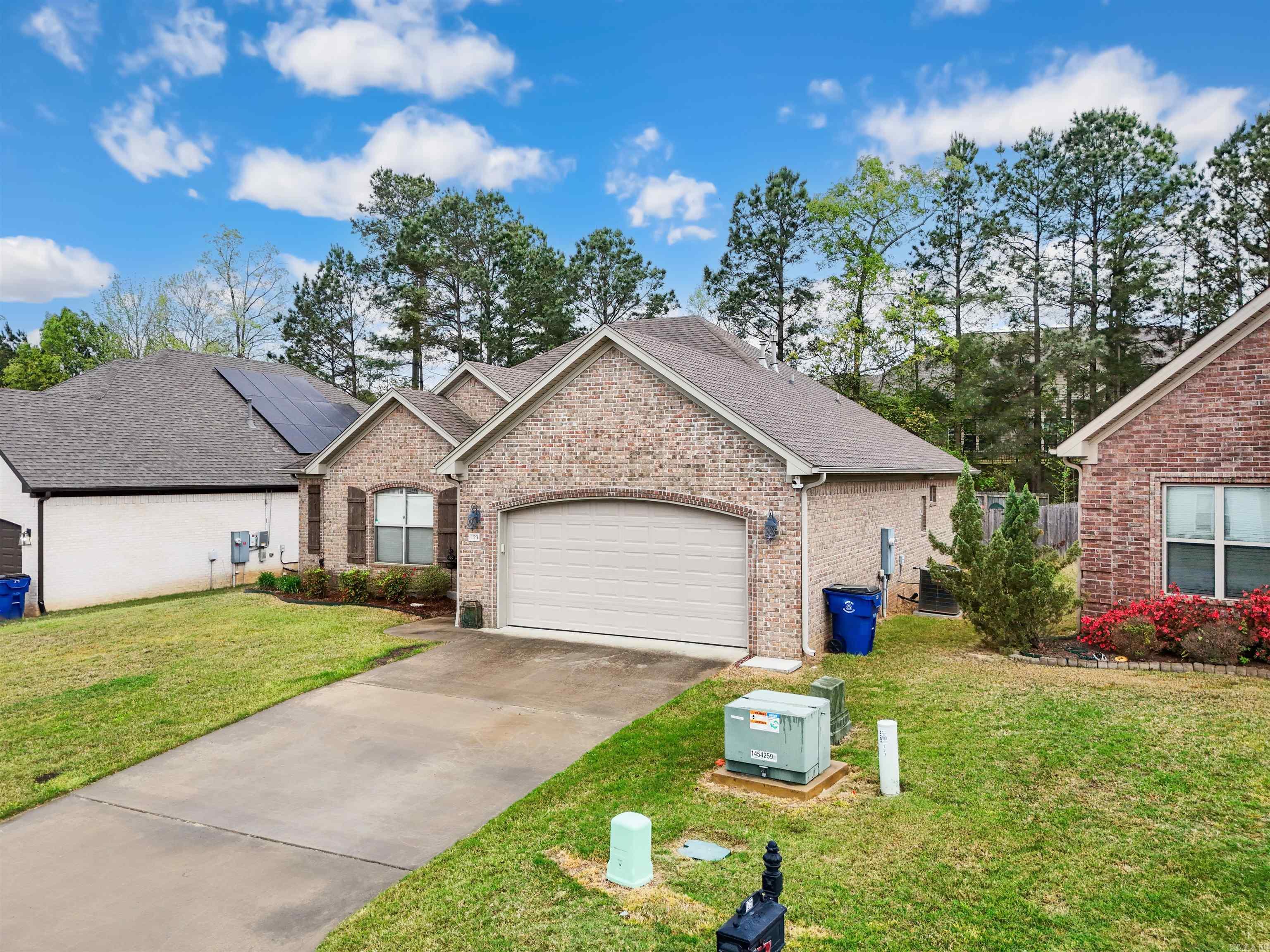 VILLAGES AT NEWBEDFORD - Residential