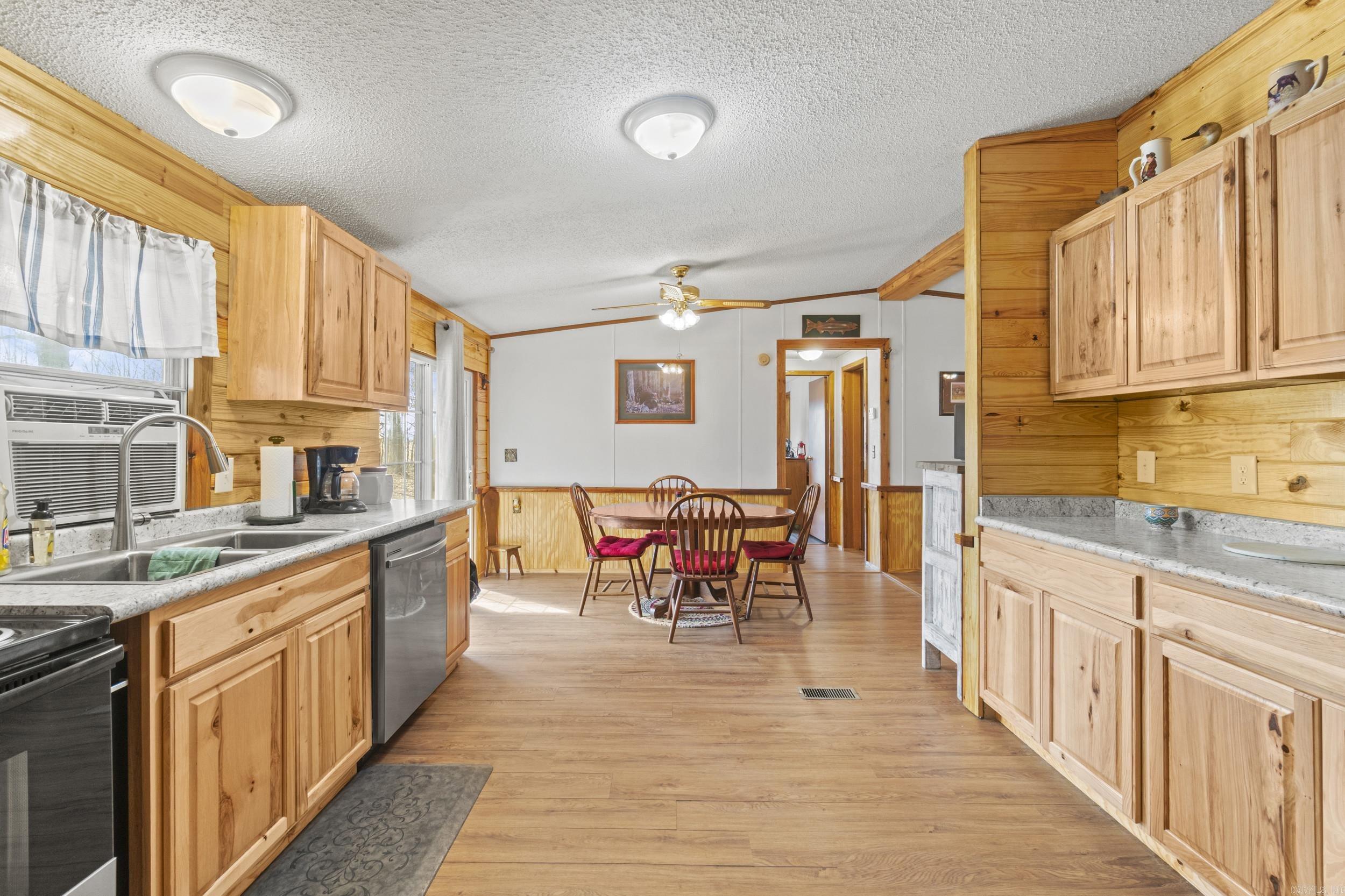 NIMMO RIVER BANK SUBD - Residential