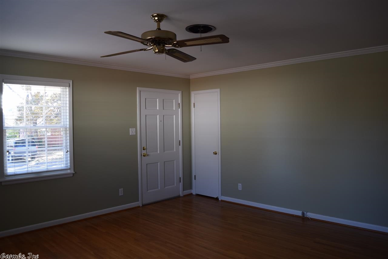 Ellis Acres - Residential