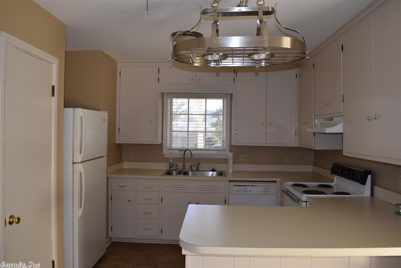 Ellis Acres - Residential