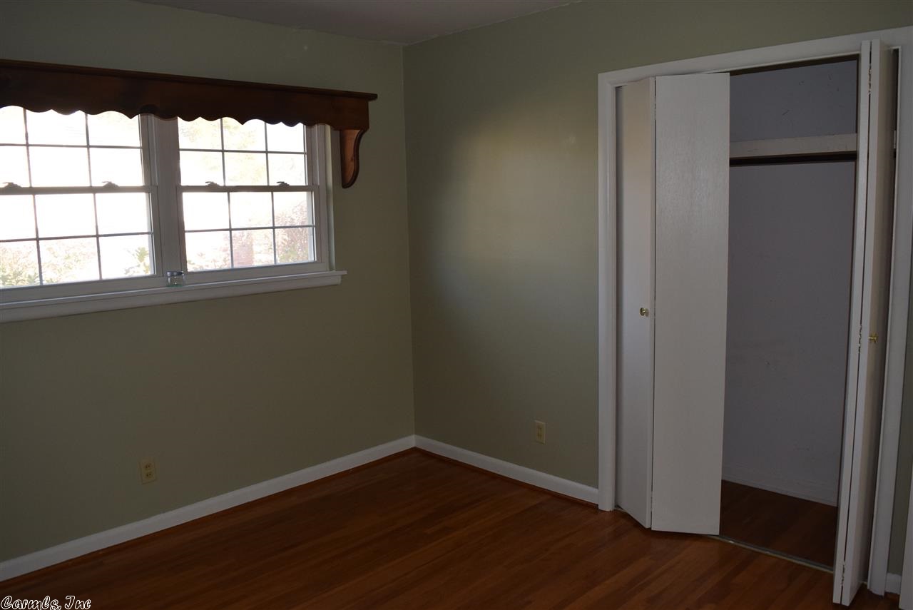 Ellis Acres - Residential