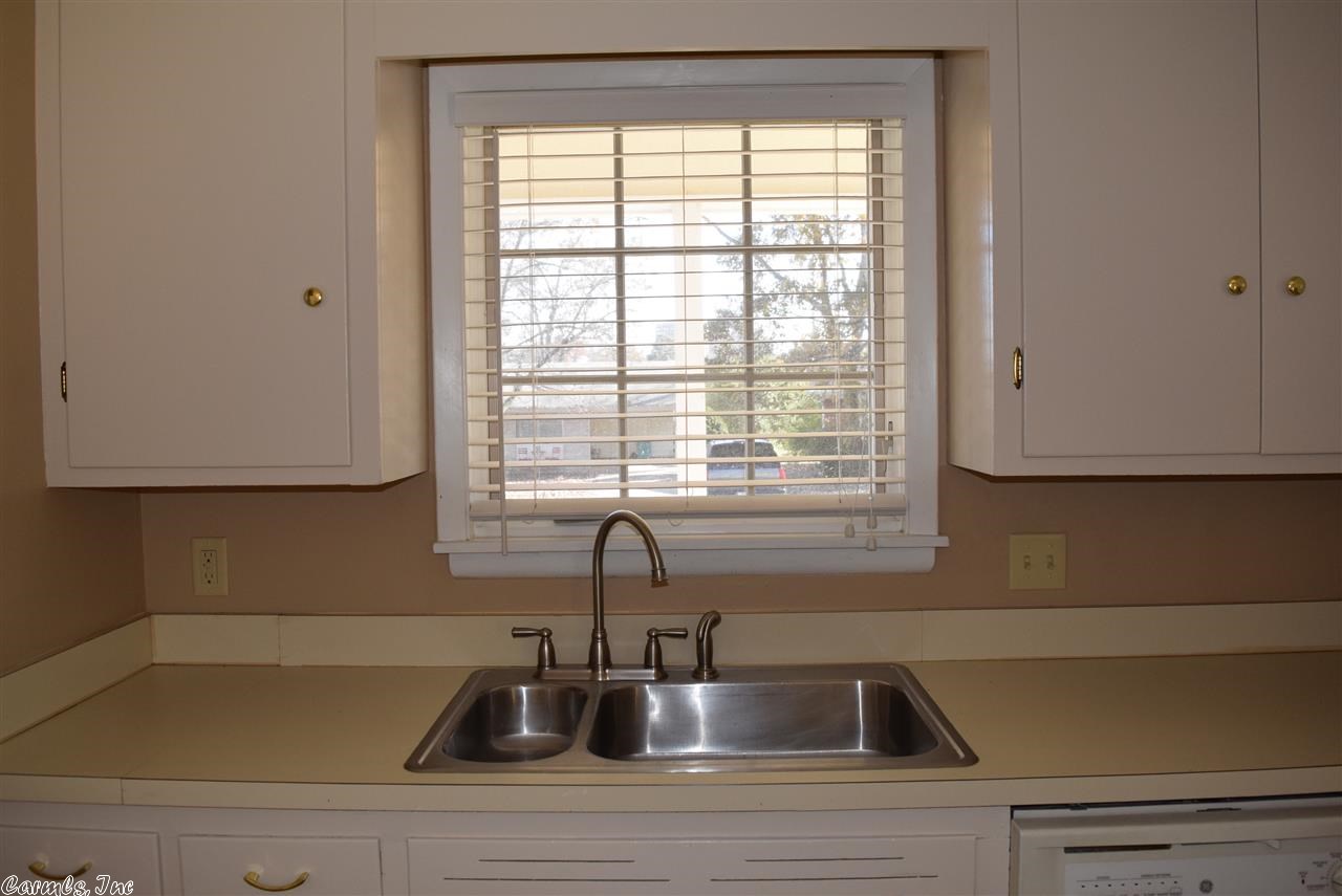 Ellis Acres - Residential