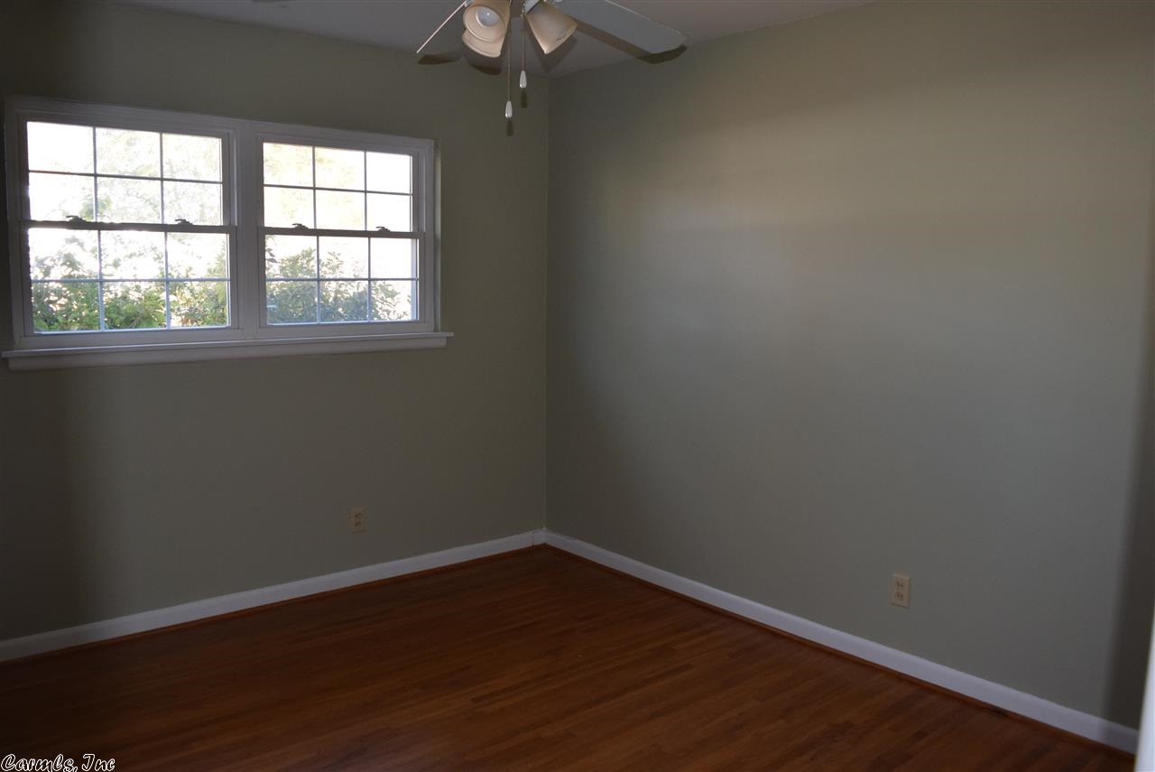 Ellis Acres - Residential