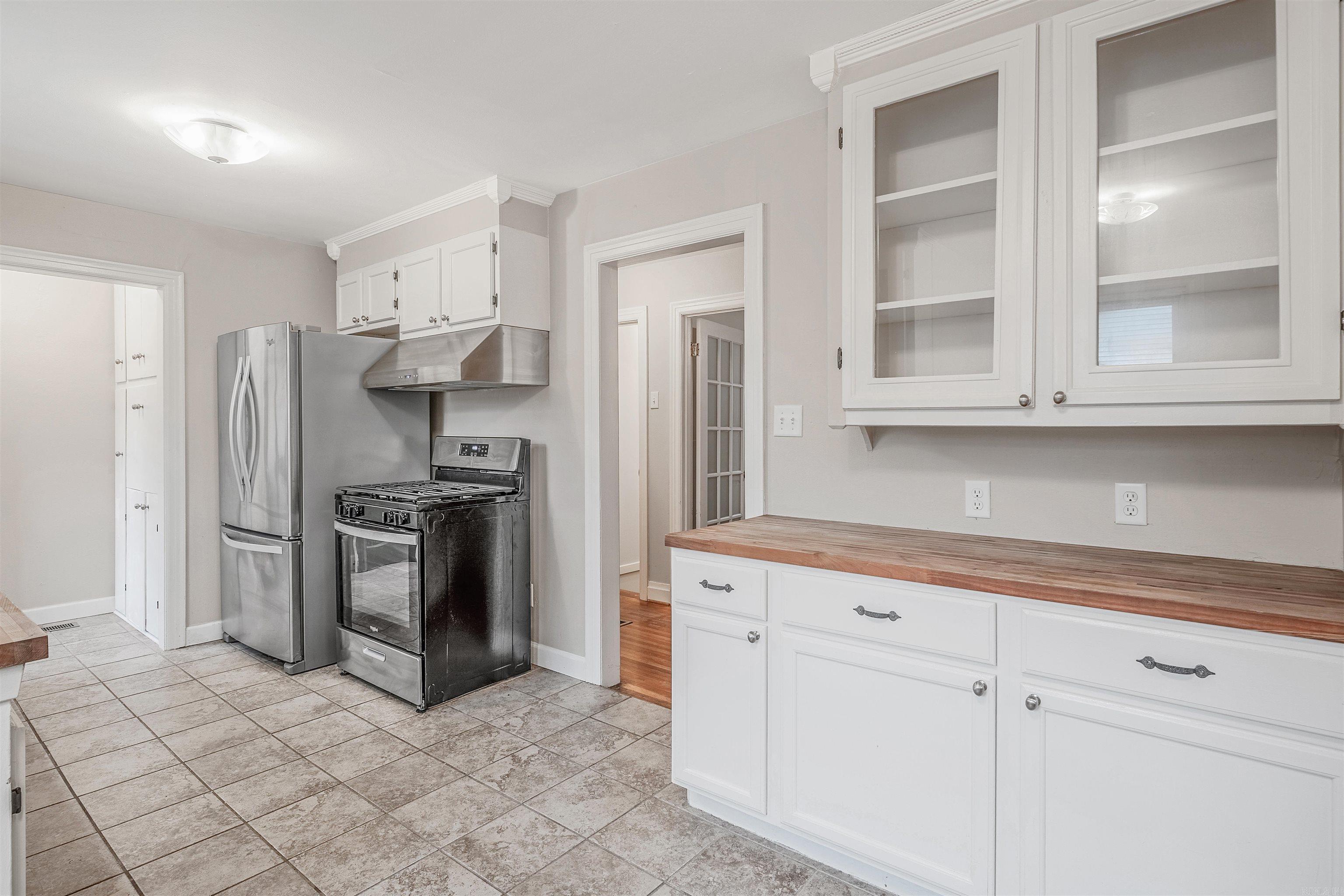 CHERRY & COX - Residential