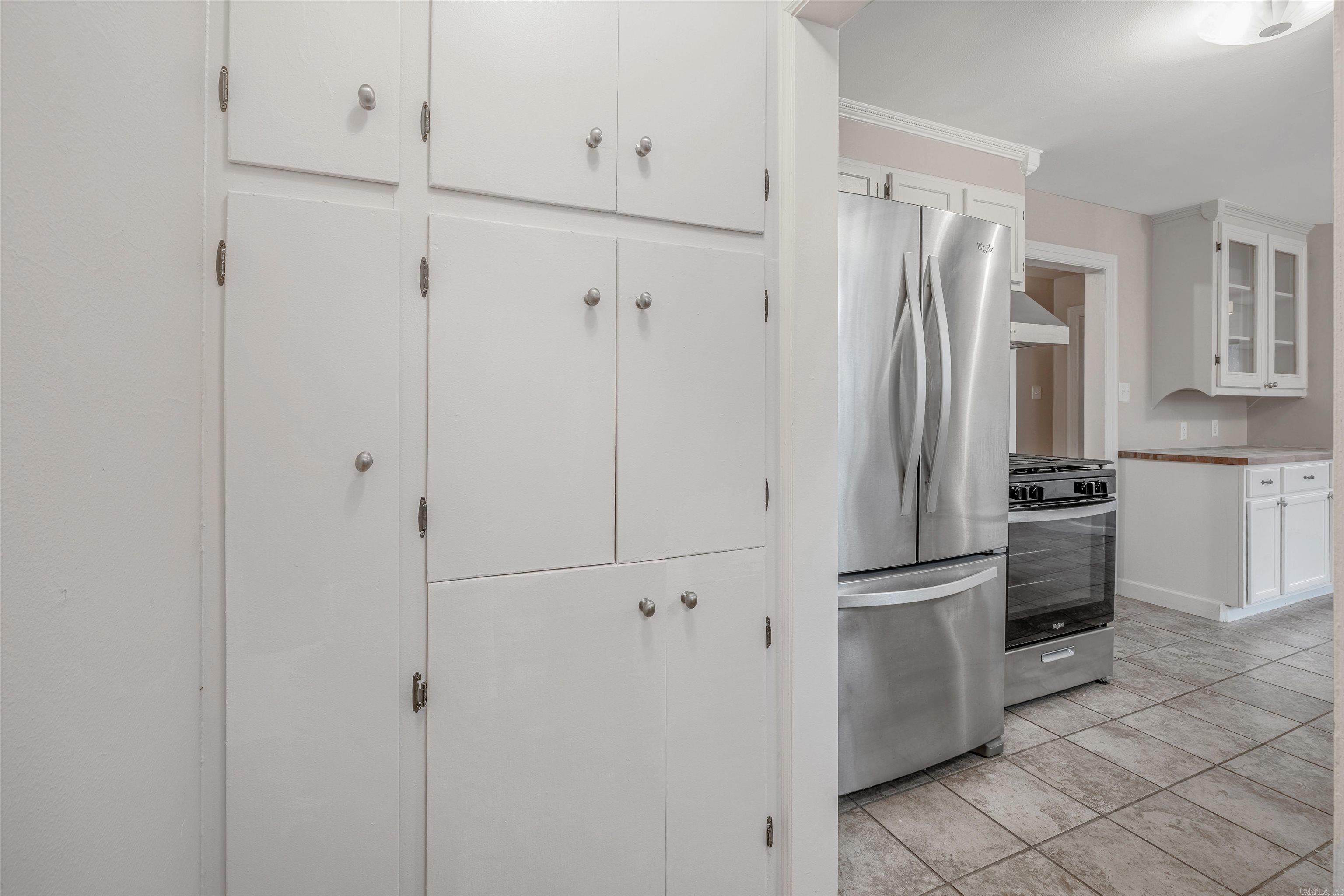 CHERRY & COX - Residential