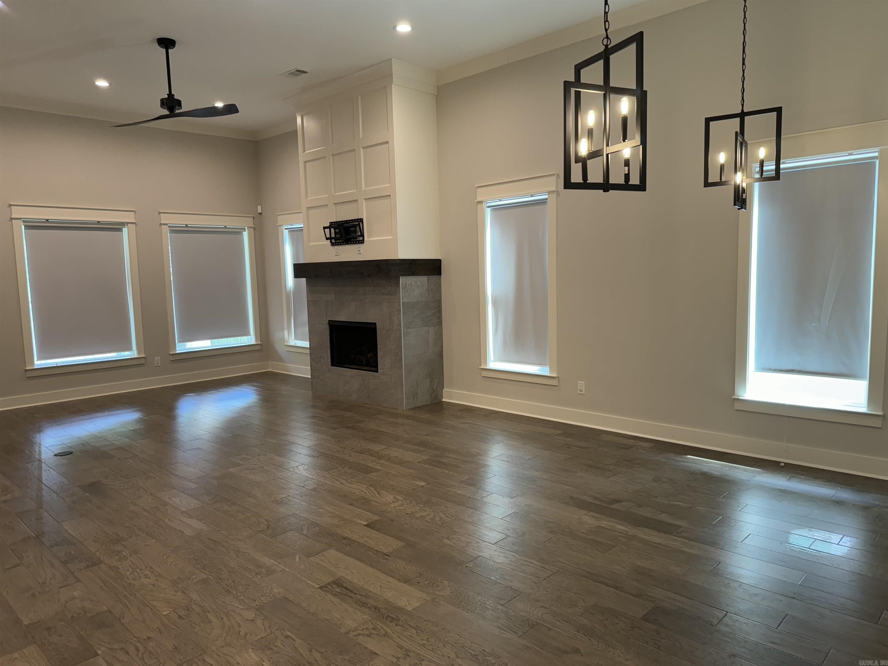 WILDWOOD PLACE - Residential