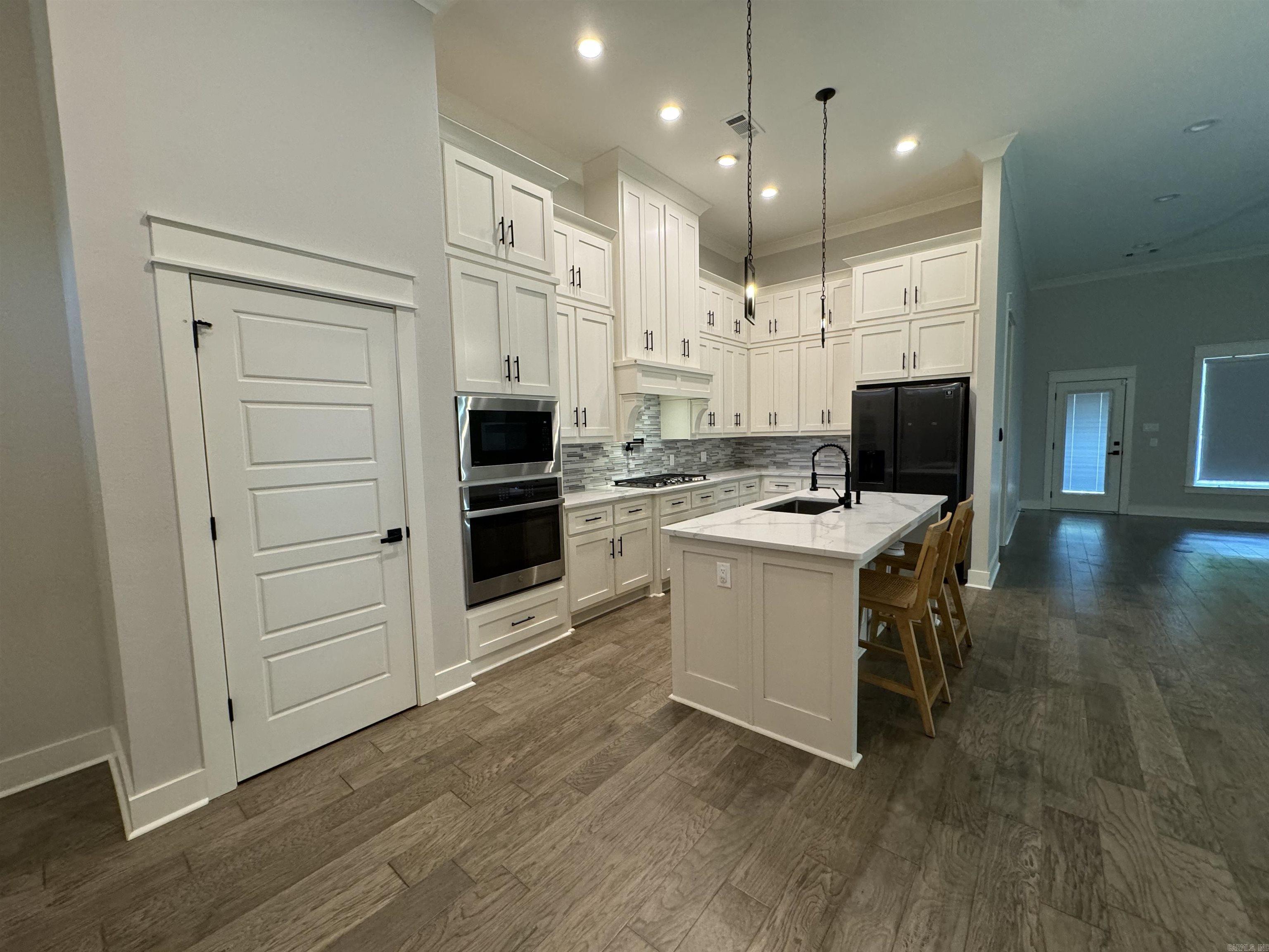 WILDWOOD PLACE - Residential