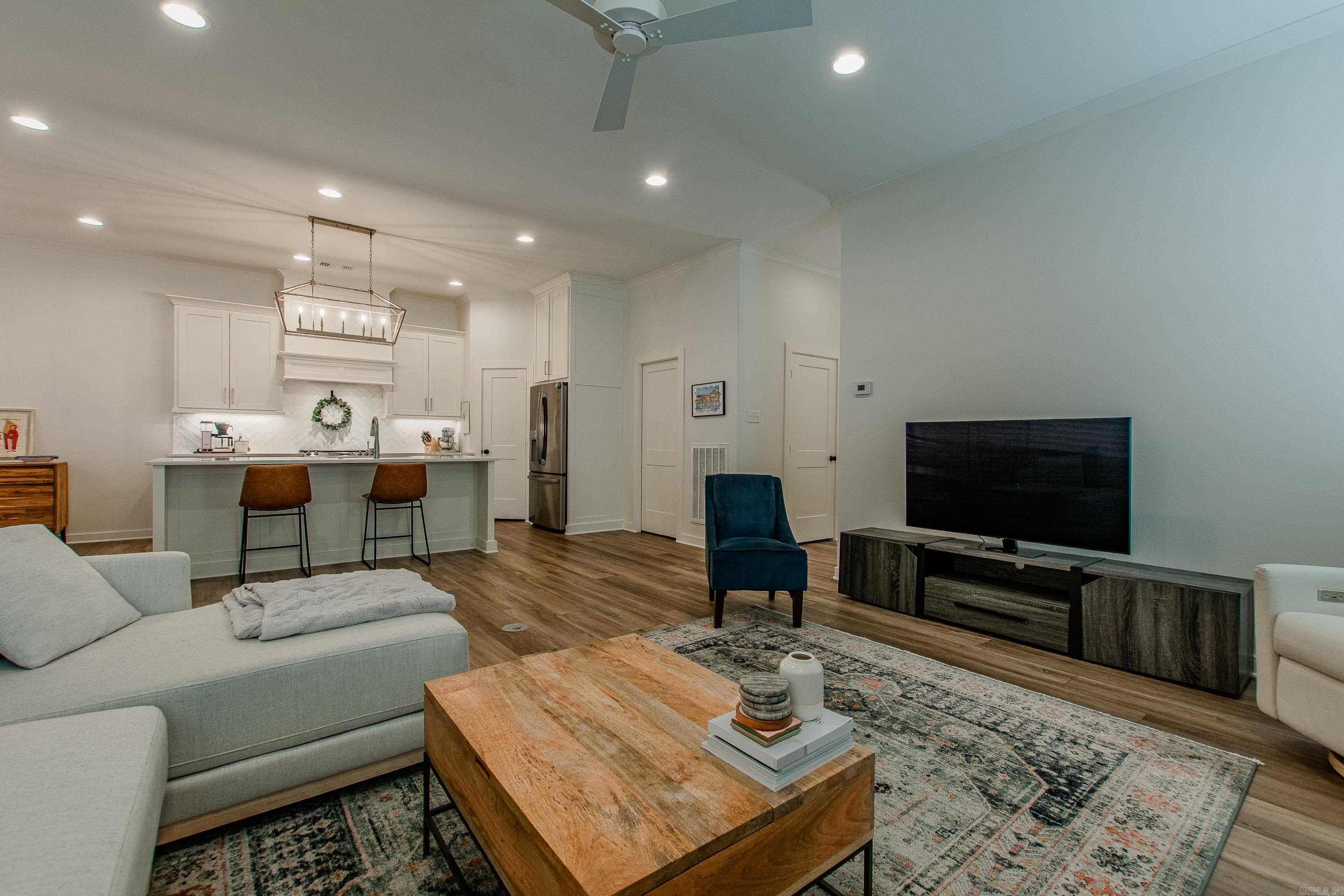 PARKSIDE ADDITION - Residential