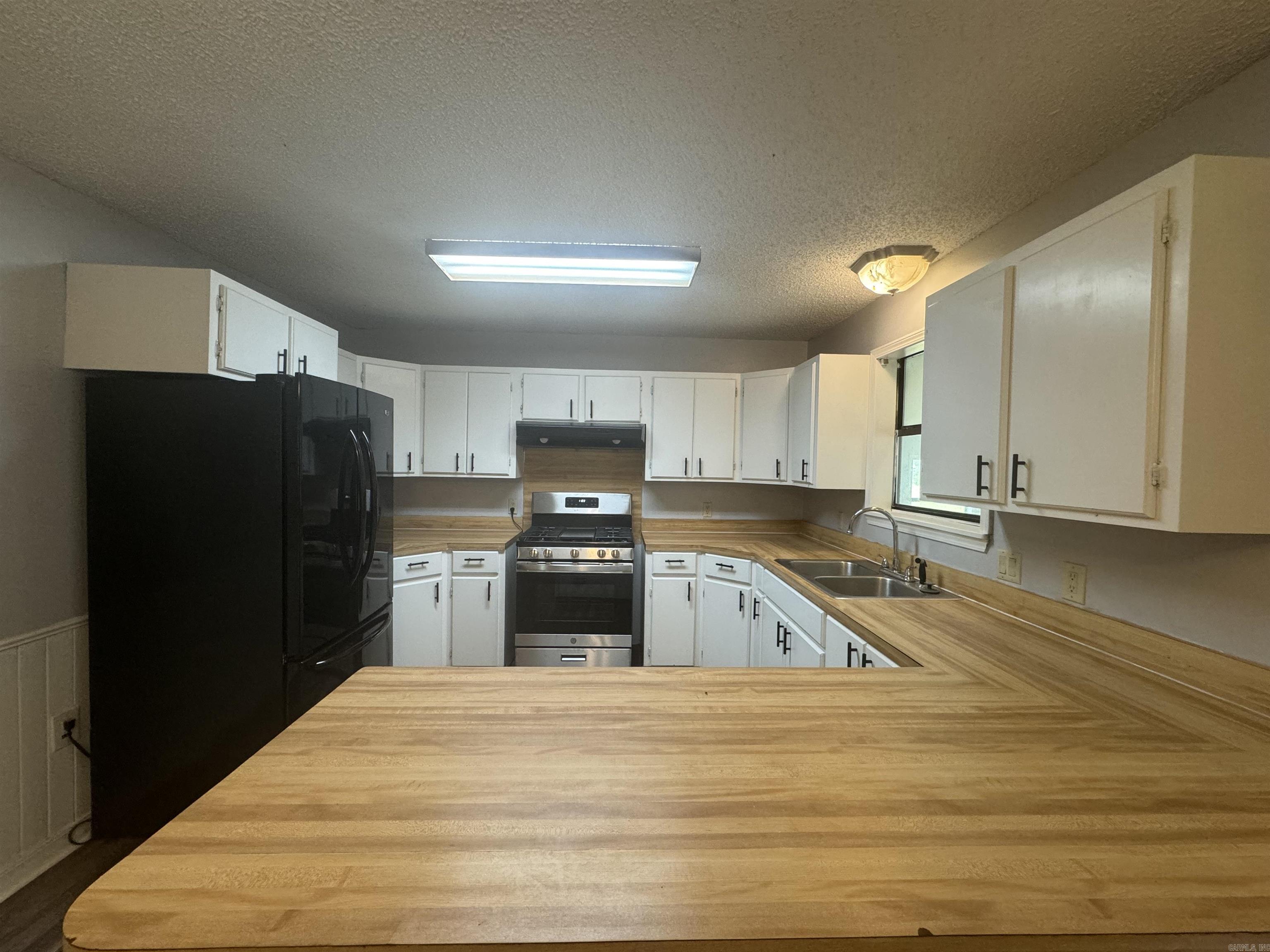 Not in Subdivision - Residential Lease