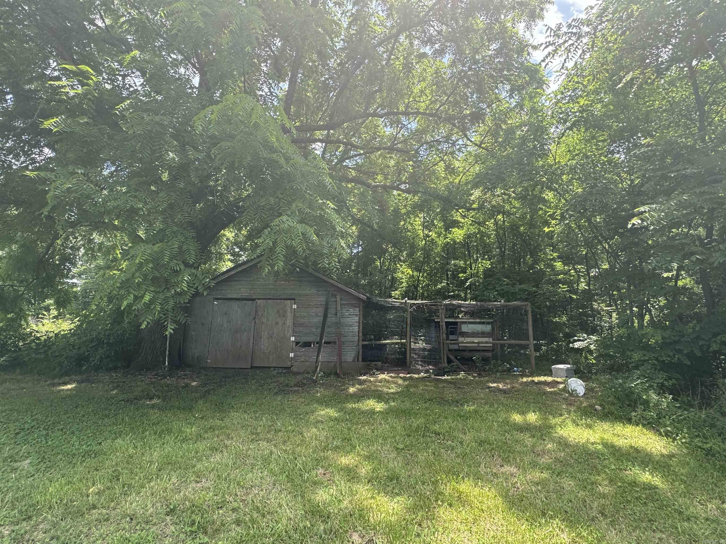 Not in Subdivision - Residential Lease