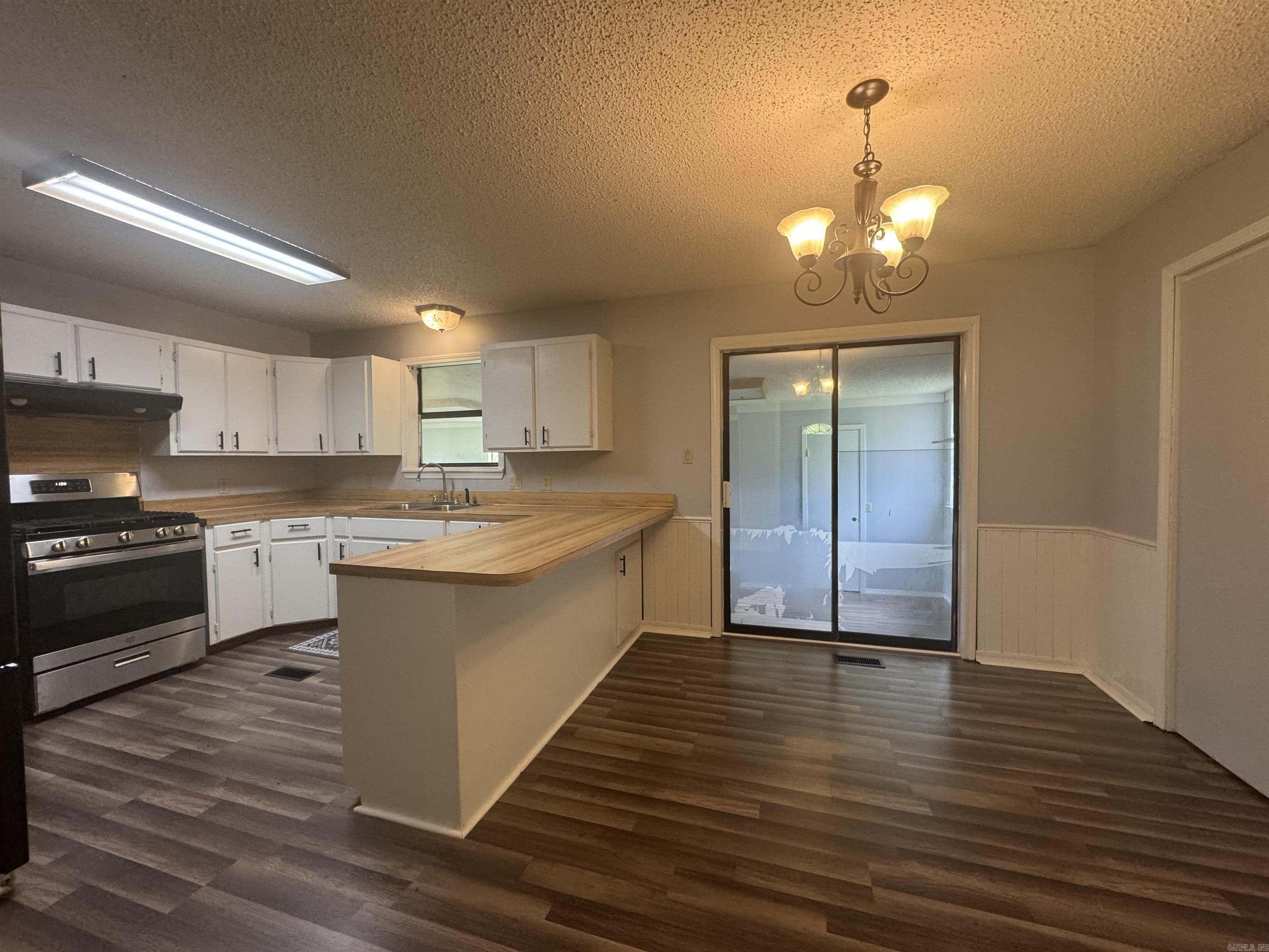 Not in Subdivision - Residential Lease