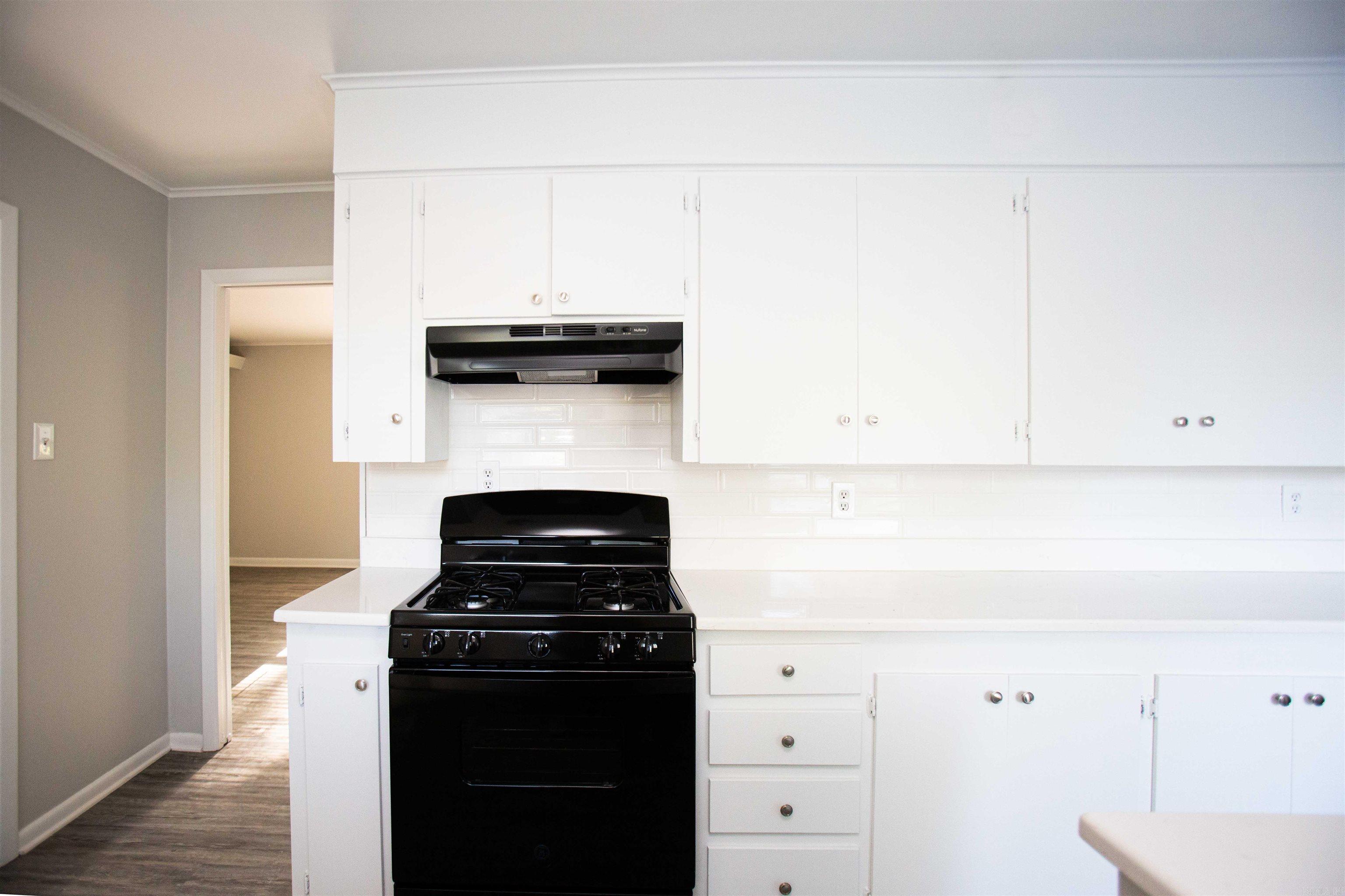 Markham Manor - Residential Lease