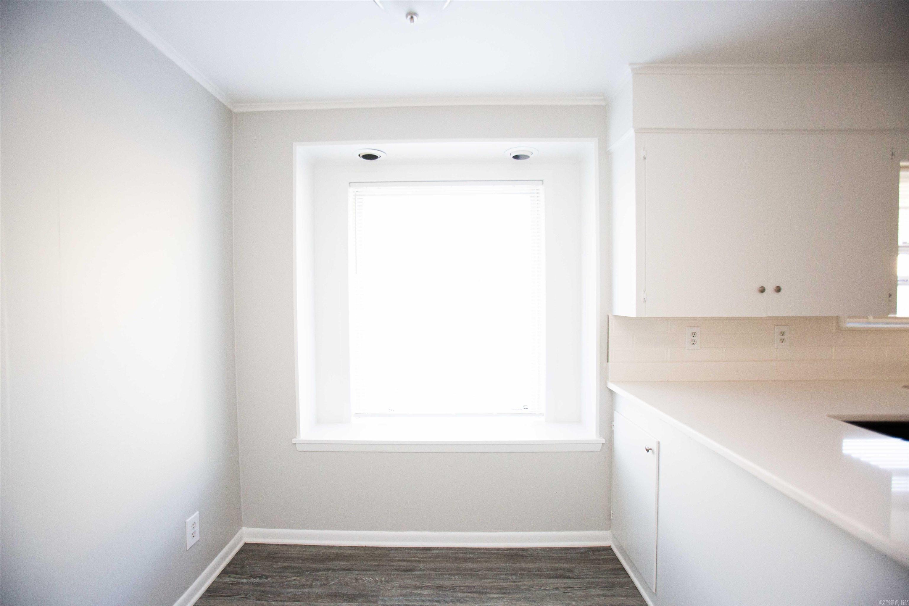 Markham Manor - Residential Lease