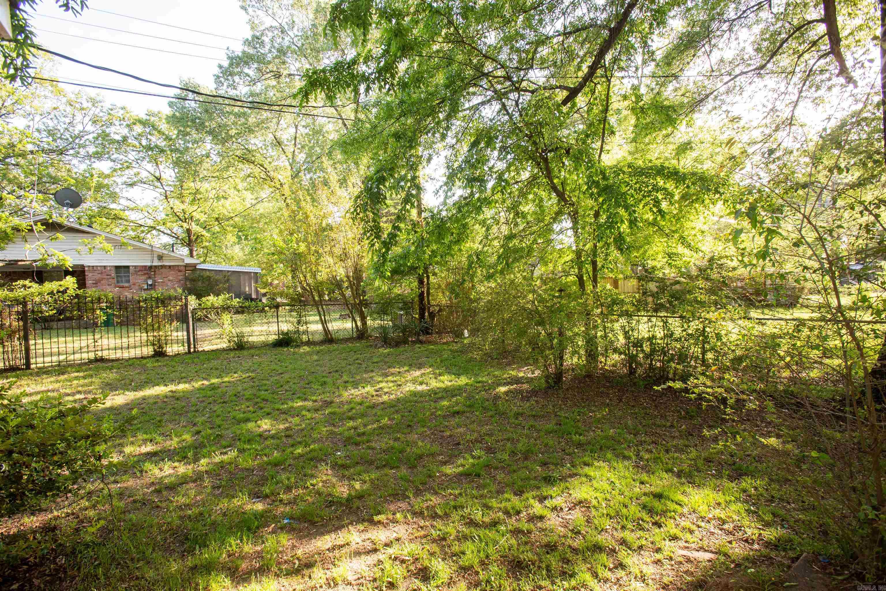 Markham Manor - Residential Lease