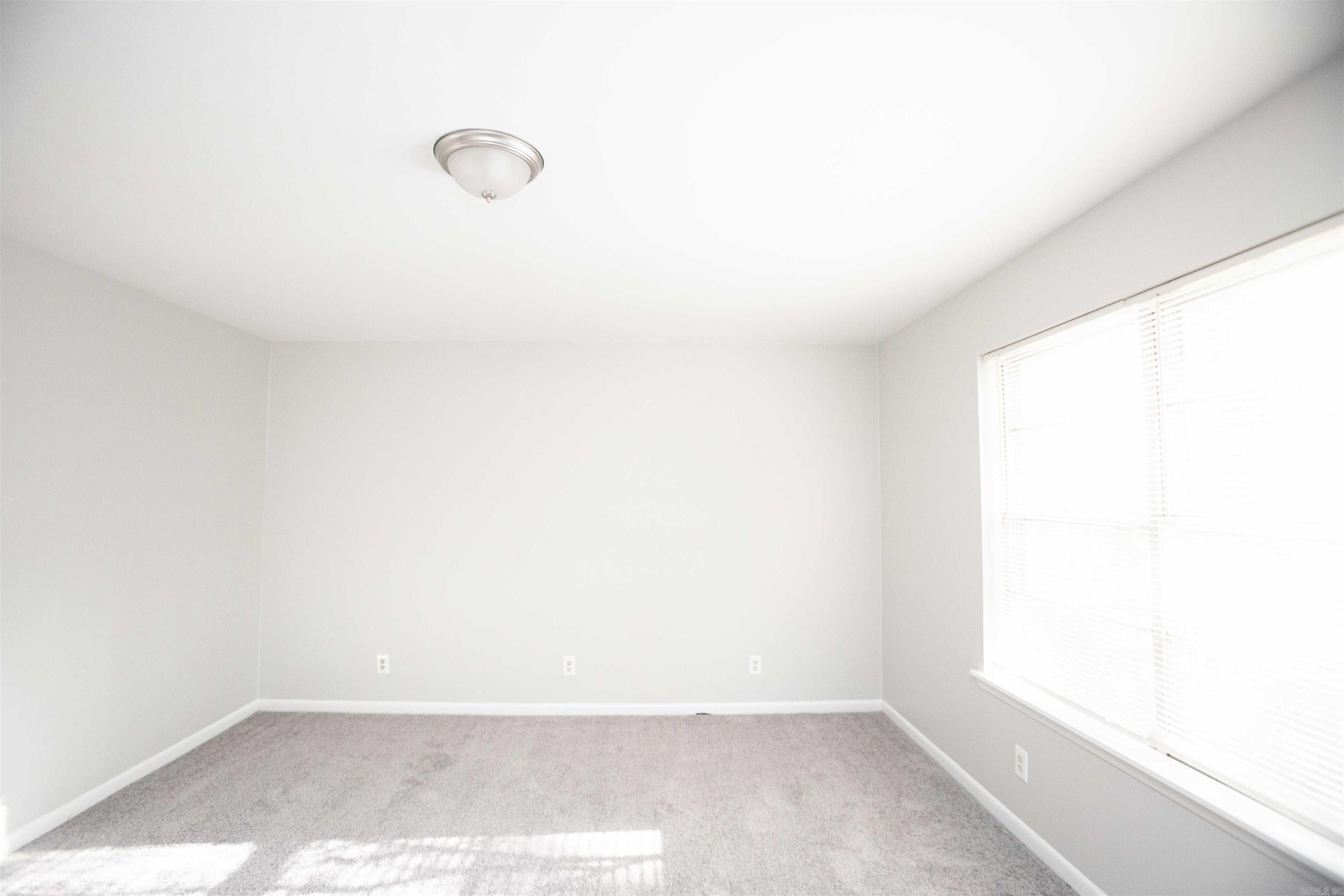 Markham Manor - Residential Lease