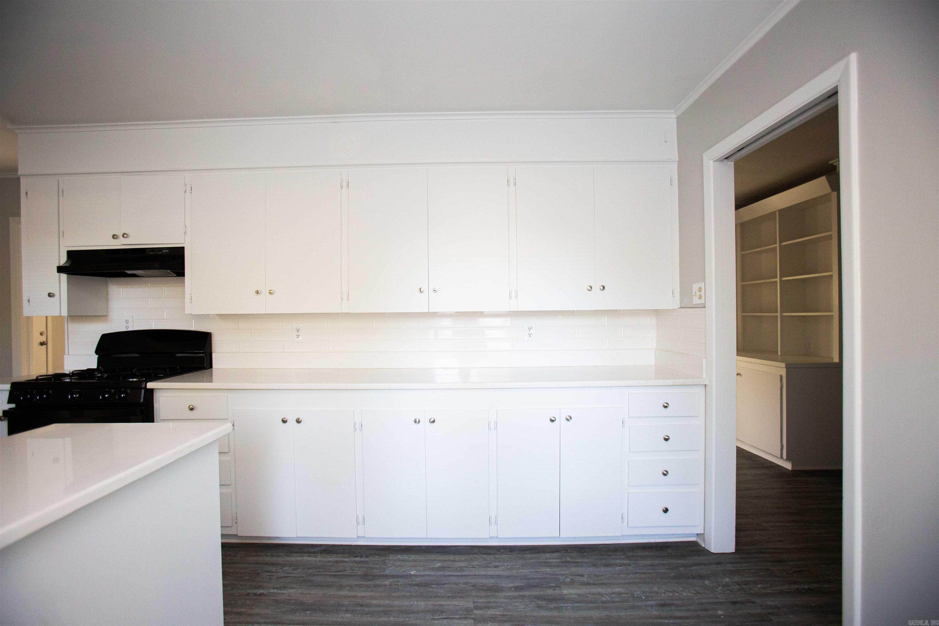 Markham Manor - Residential Lease