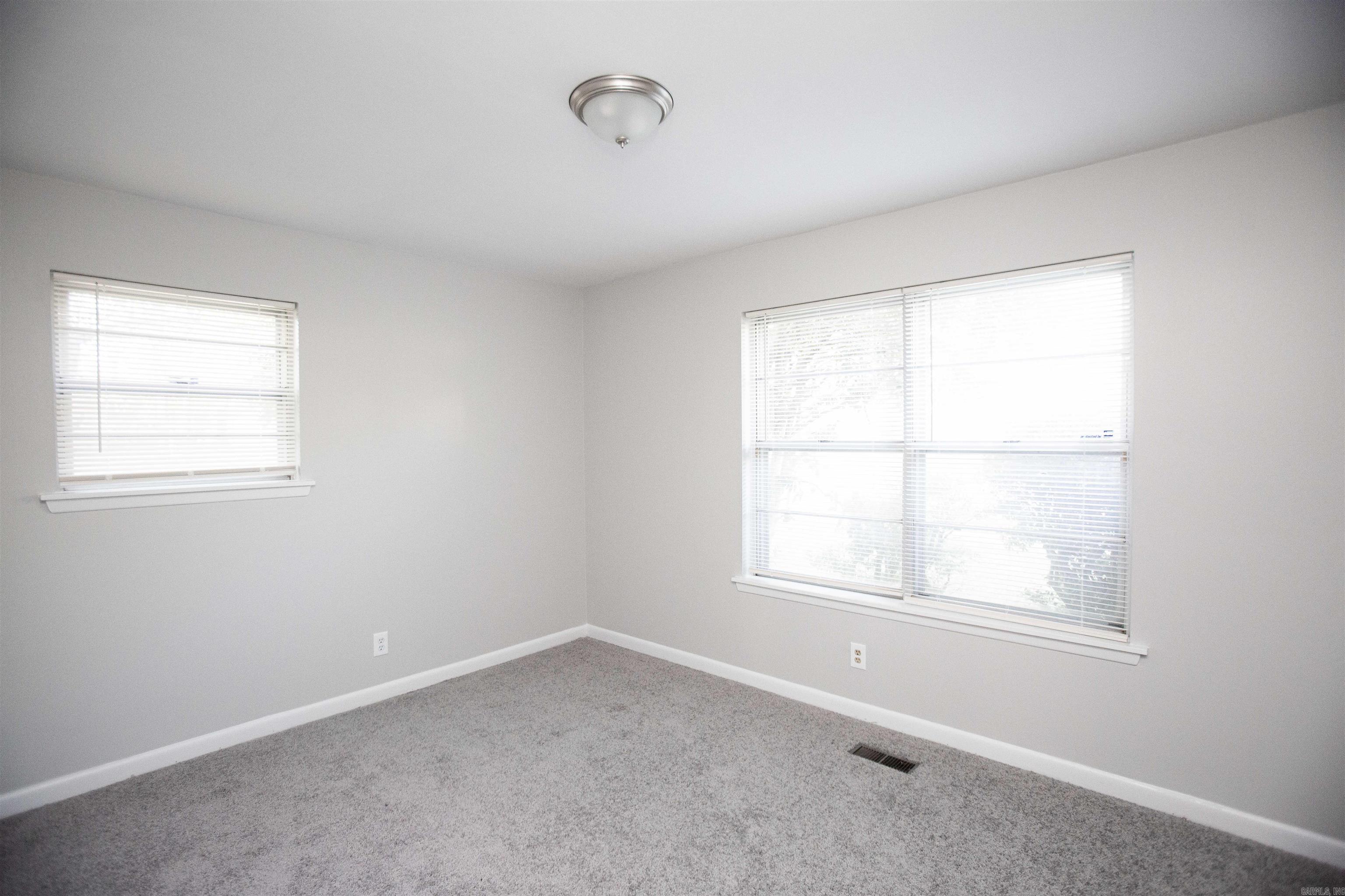 Markham Manor - Residential Lease