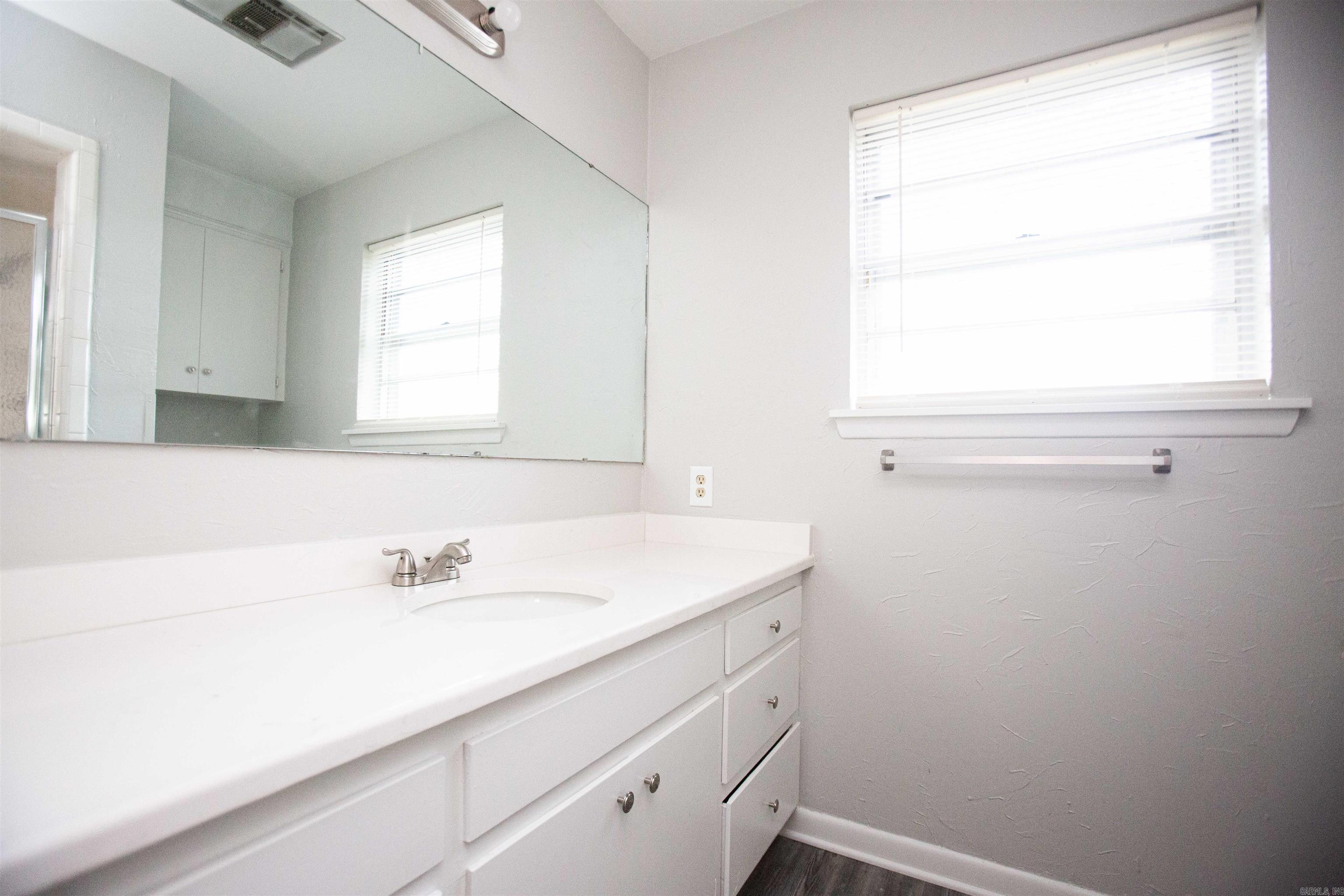 Markham Manor - Residential Lease