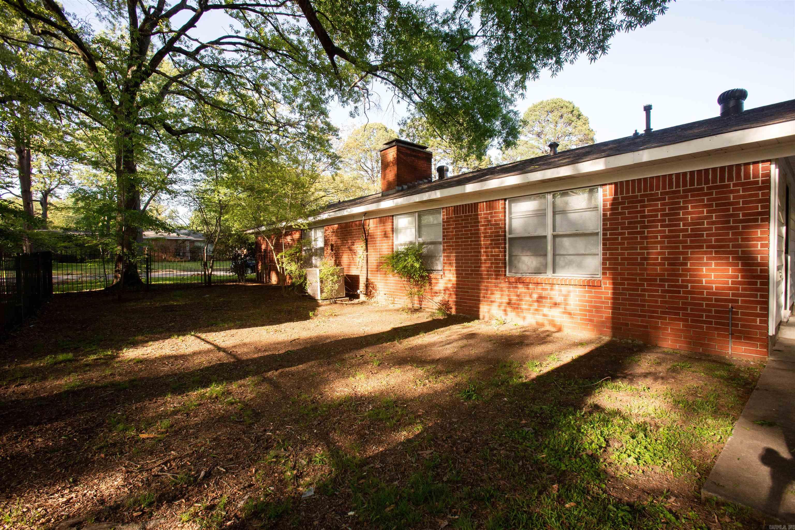 Markham Manor - Residential Lease