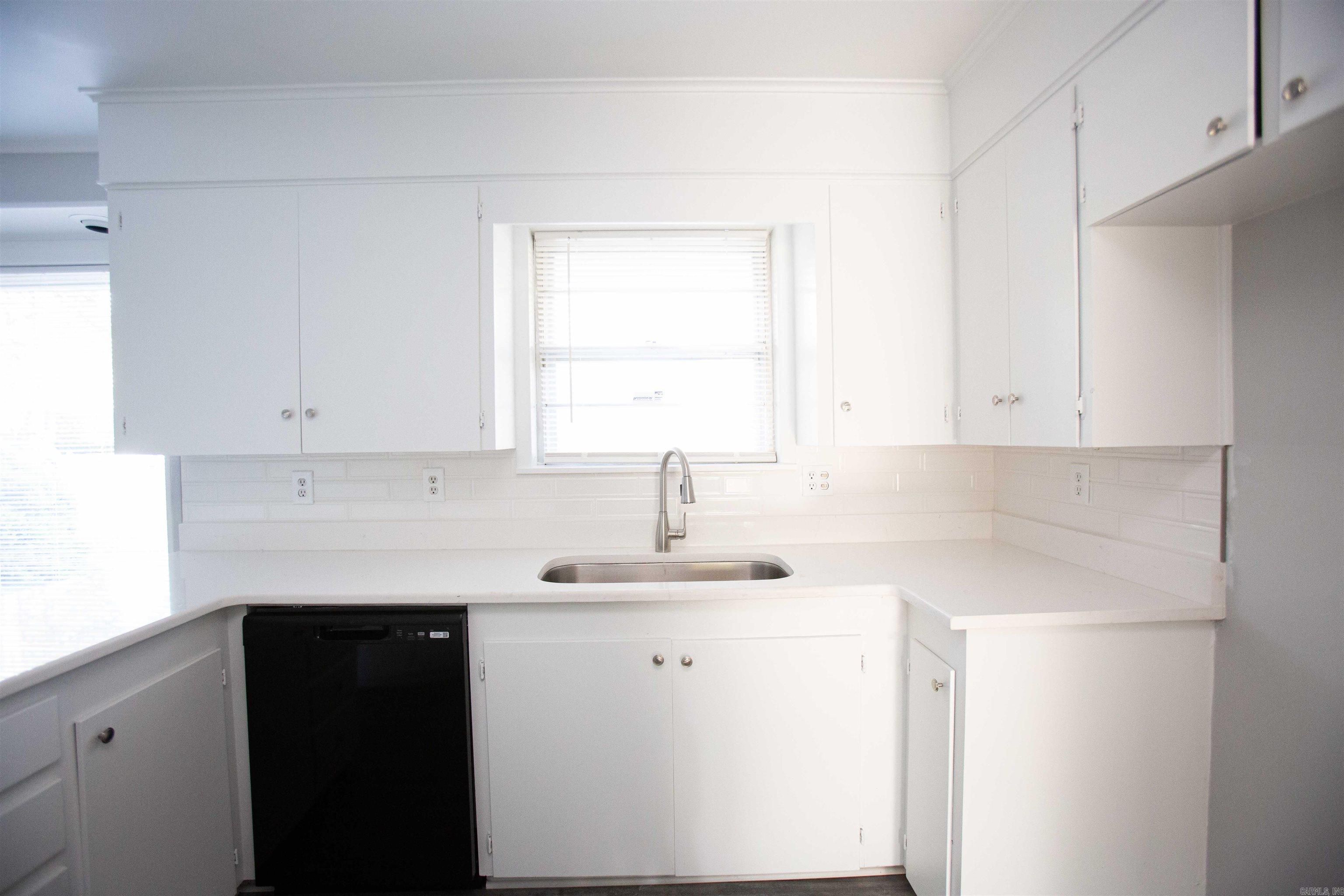 Markham Manor - Residential Lease