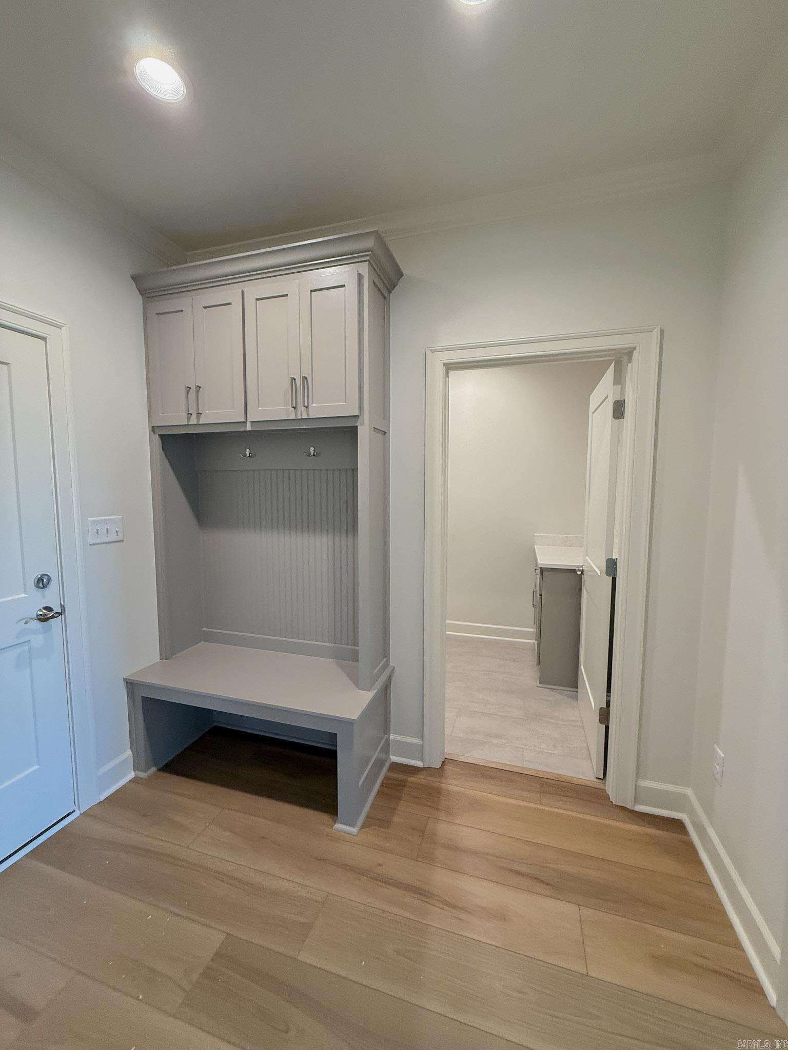 RIDGE VIEW - Residential