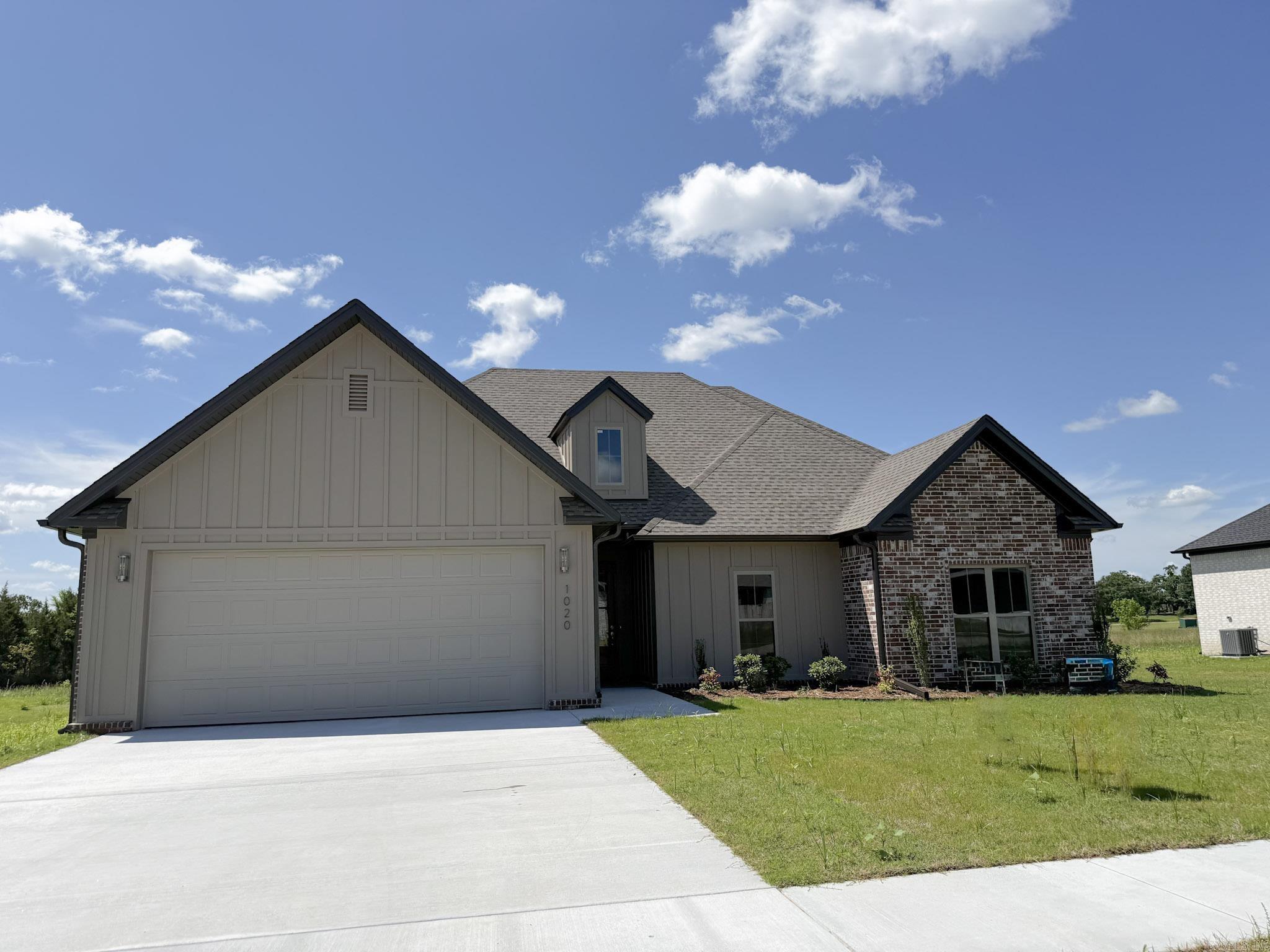 RIDGE VIEW - Residential