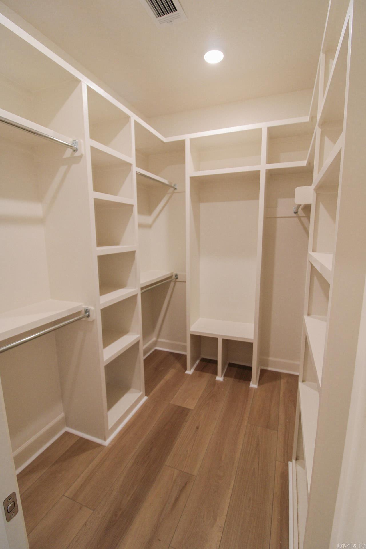 RIDGE VIEW - Residential