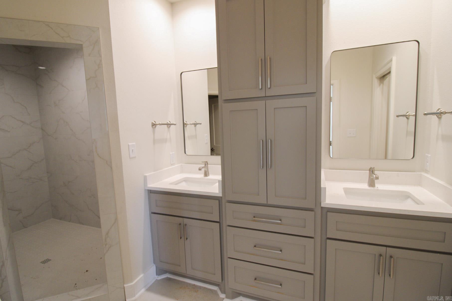 RIDGE VIEW - Residential