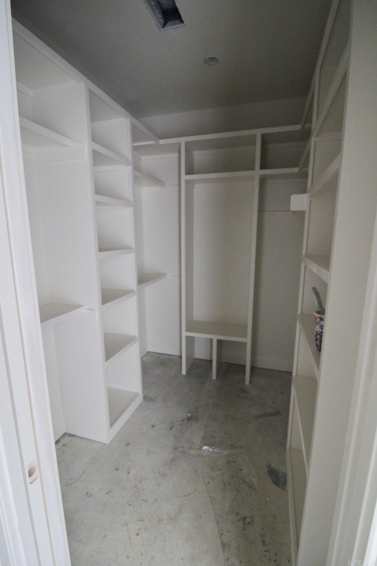 RIDGE VIEW - Residential