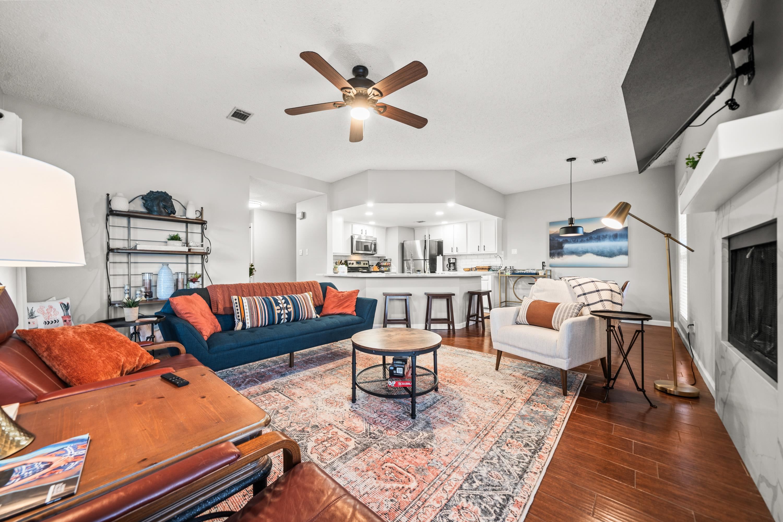 LAKE PORT HPR - Residential