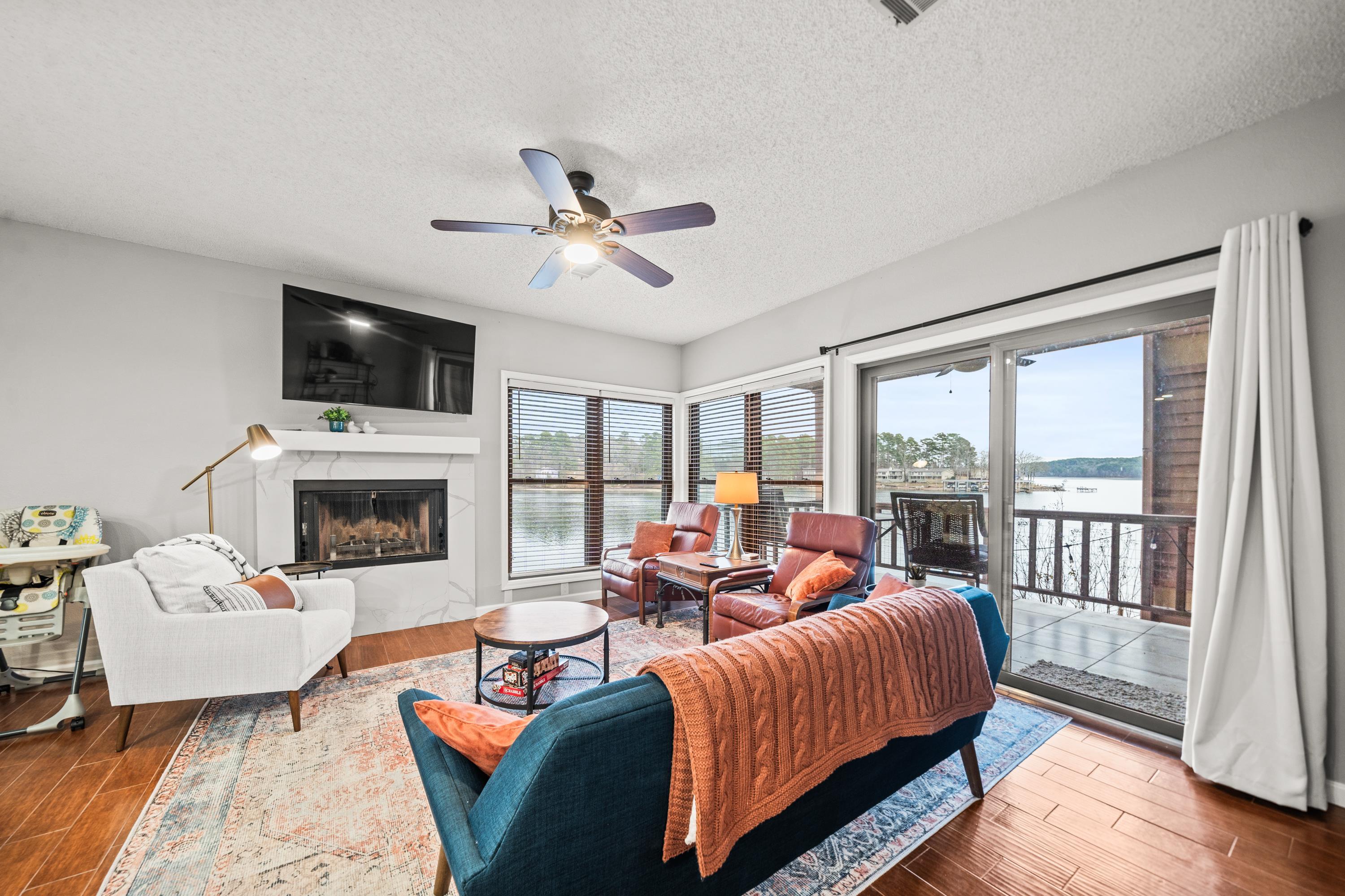 LAKE PORT HPR - Residential