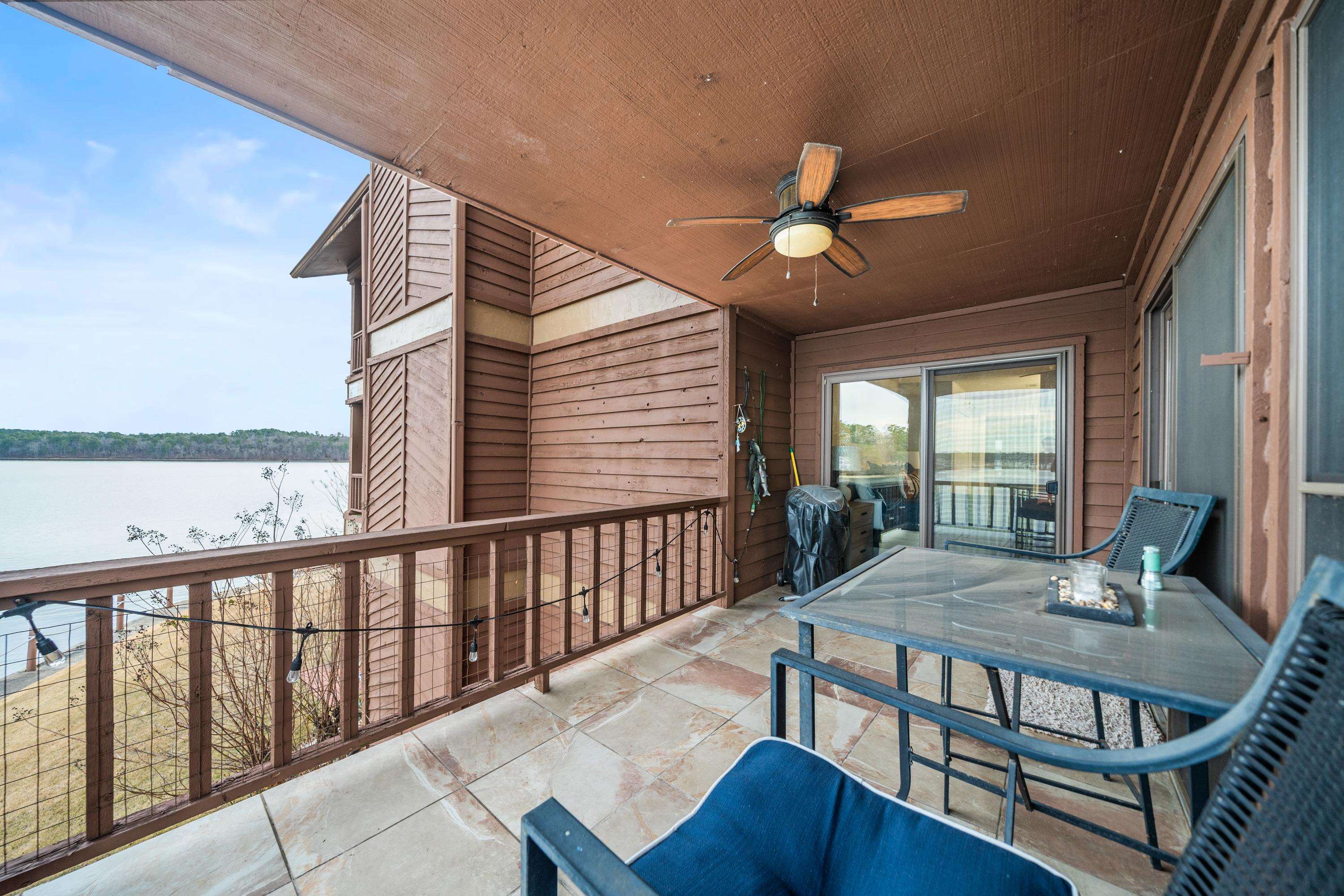 LAKE PORT HPR - Residential