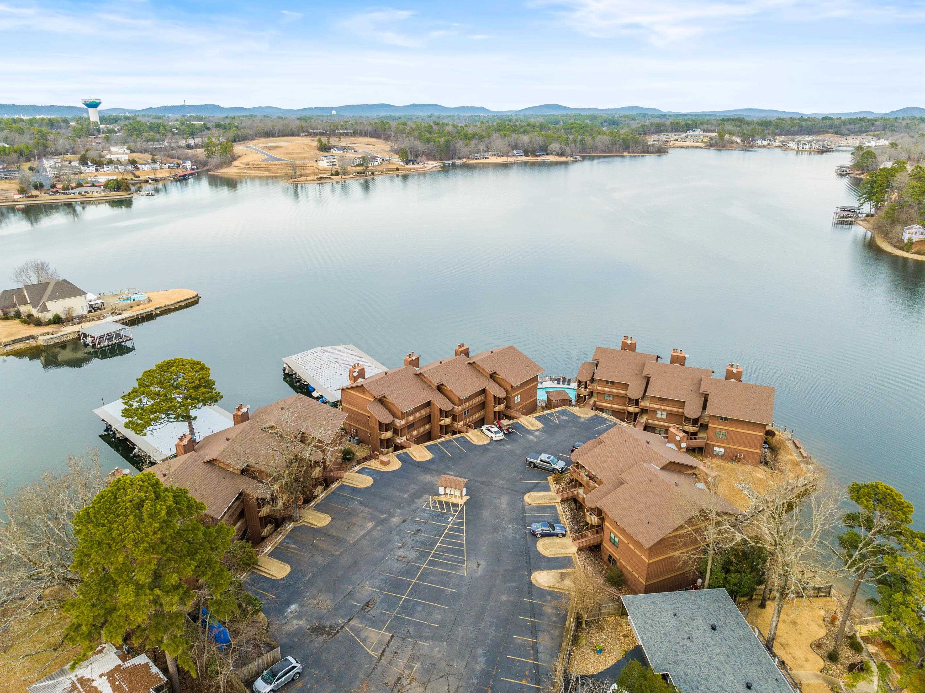 LAKE PORT HPR - Residential