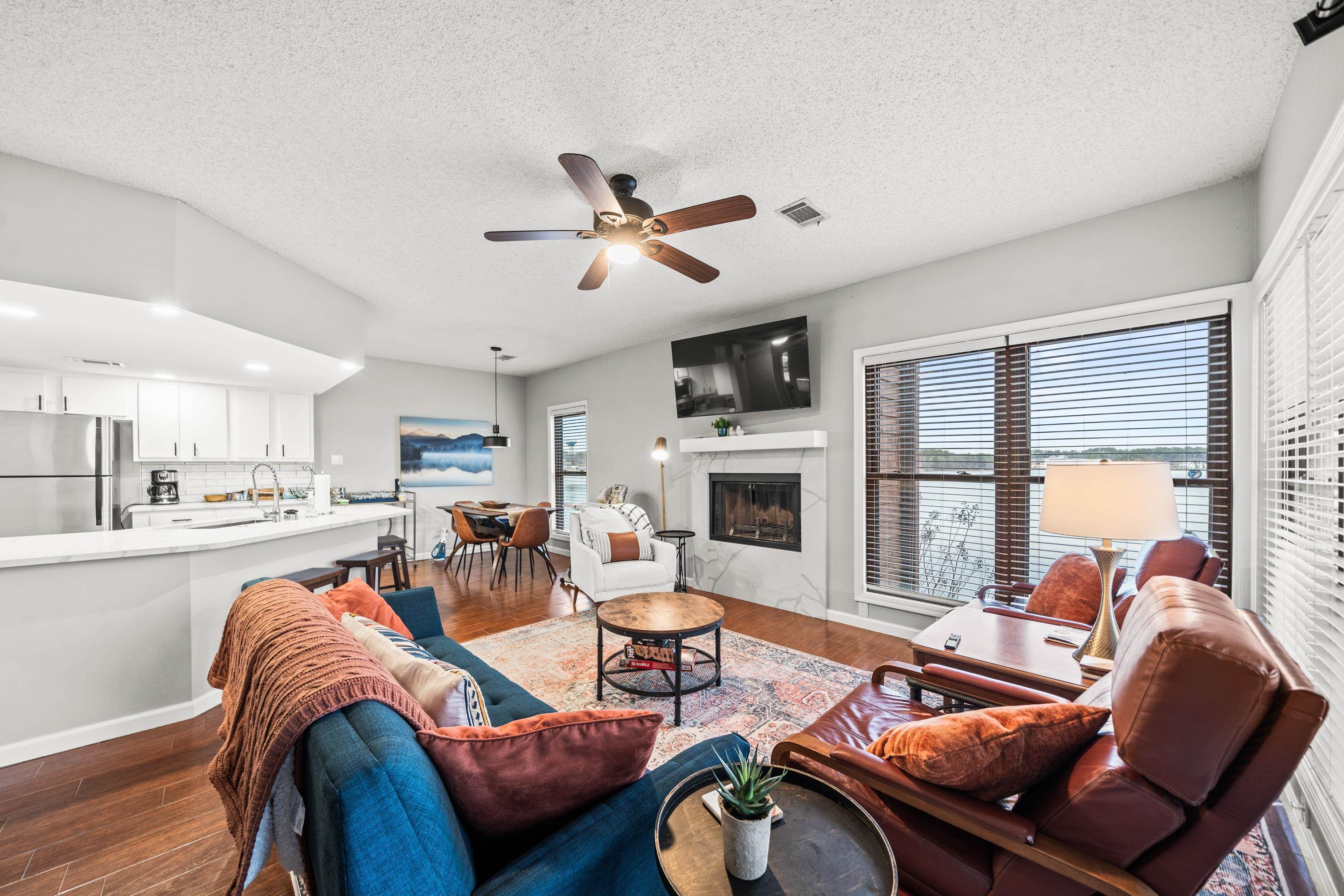 LAKE PORT HPR - Residential