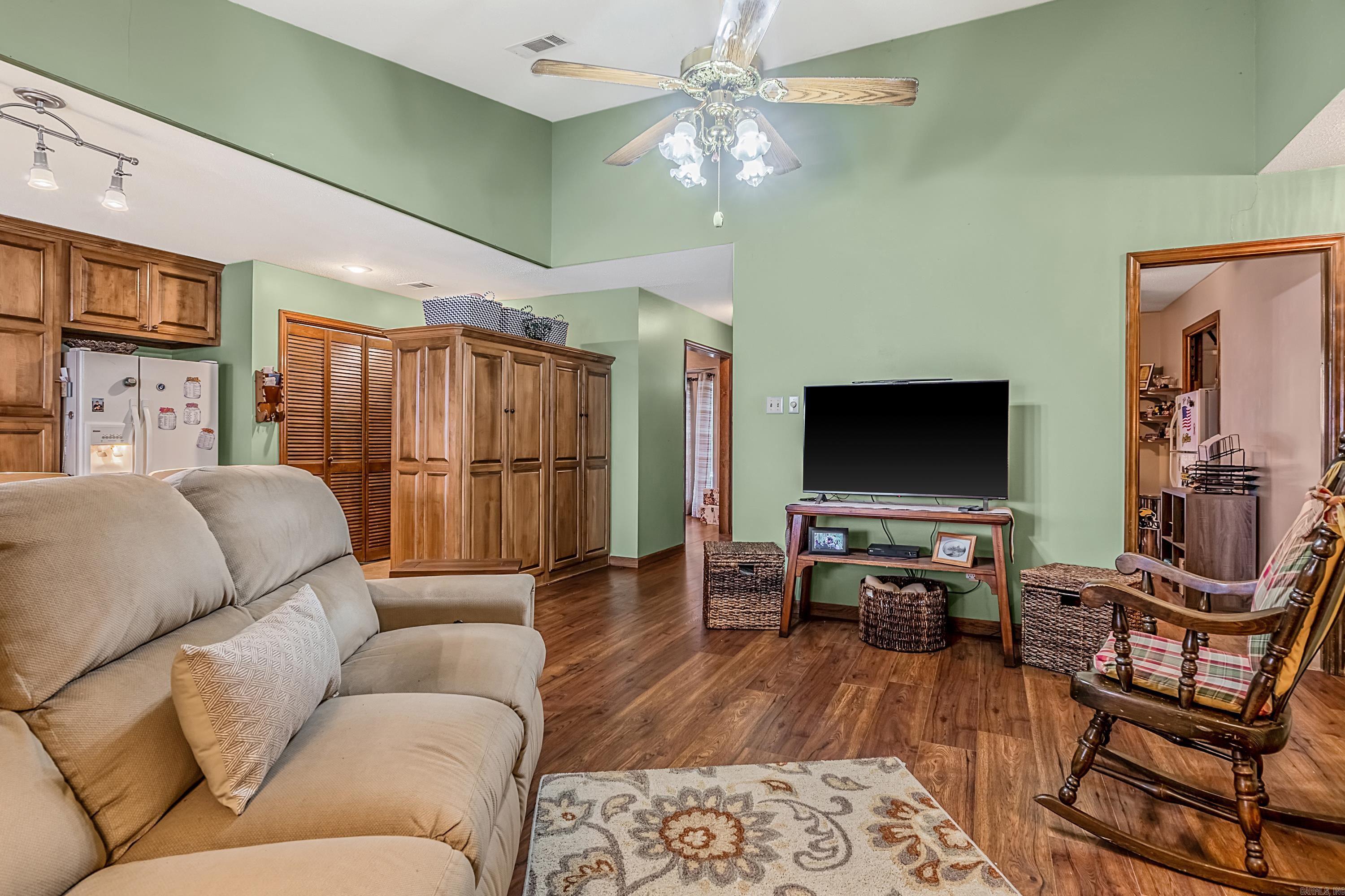 EDGEPARK TO COOK MTN VIL - Residential