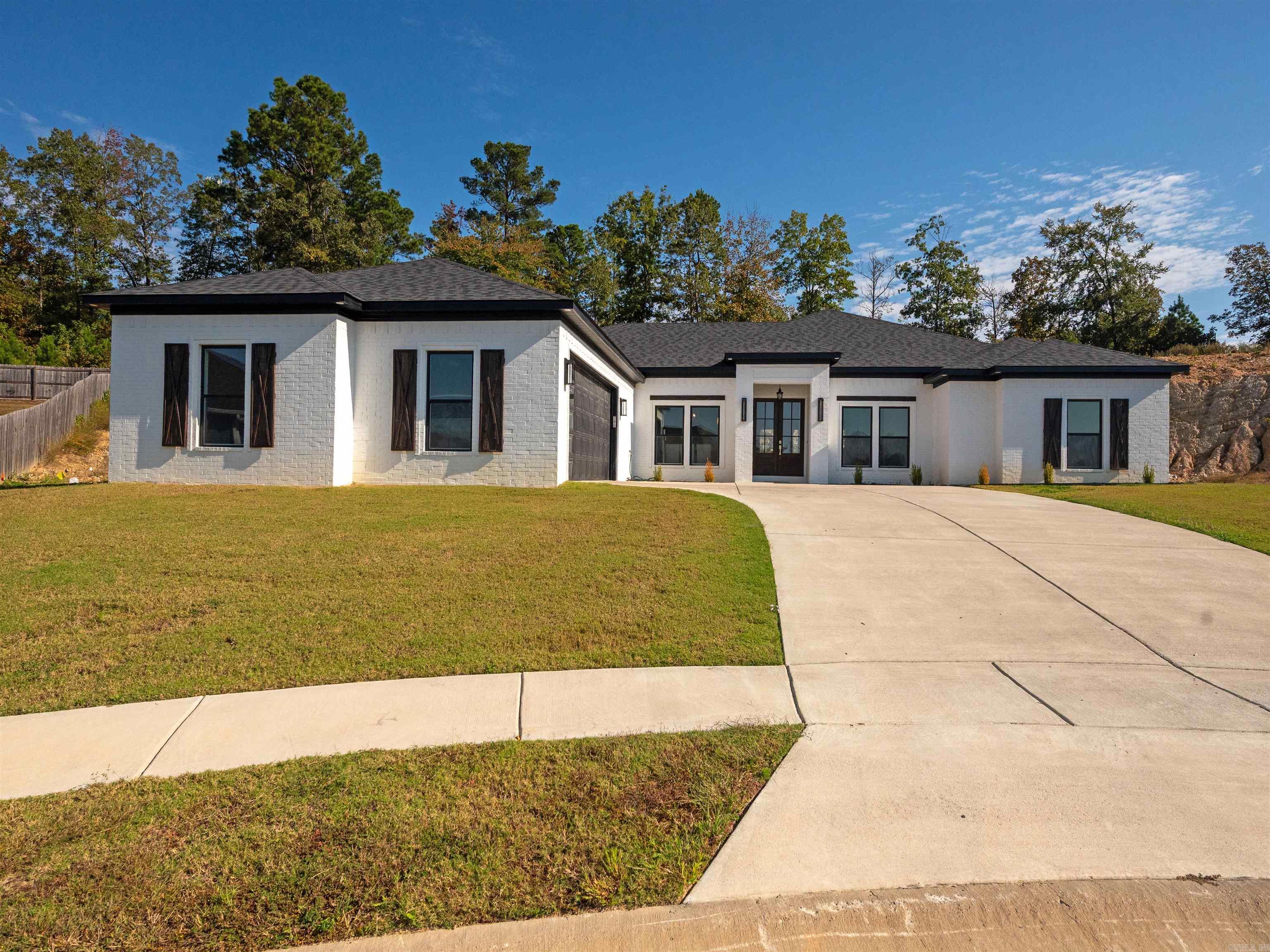CROSSROADS VILLAGE - Residential
