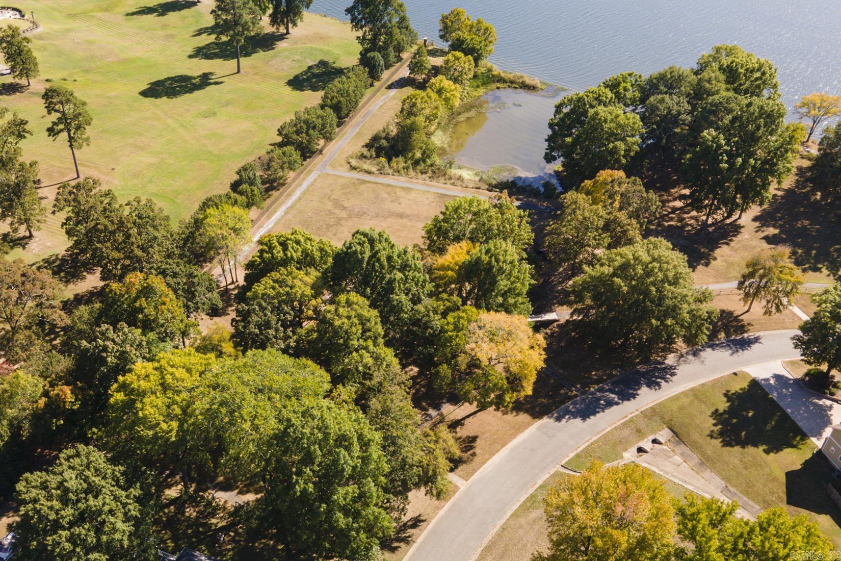 PALISADES HEIGHTS - Residential