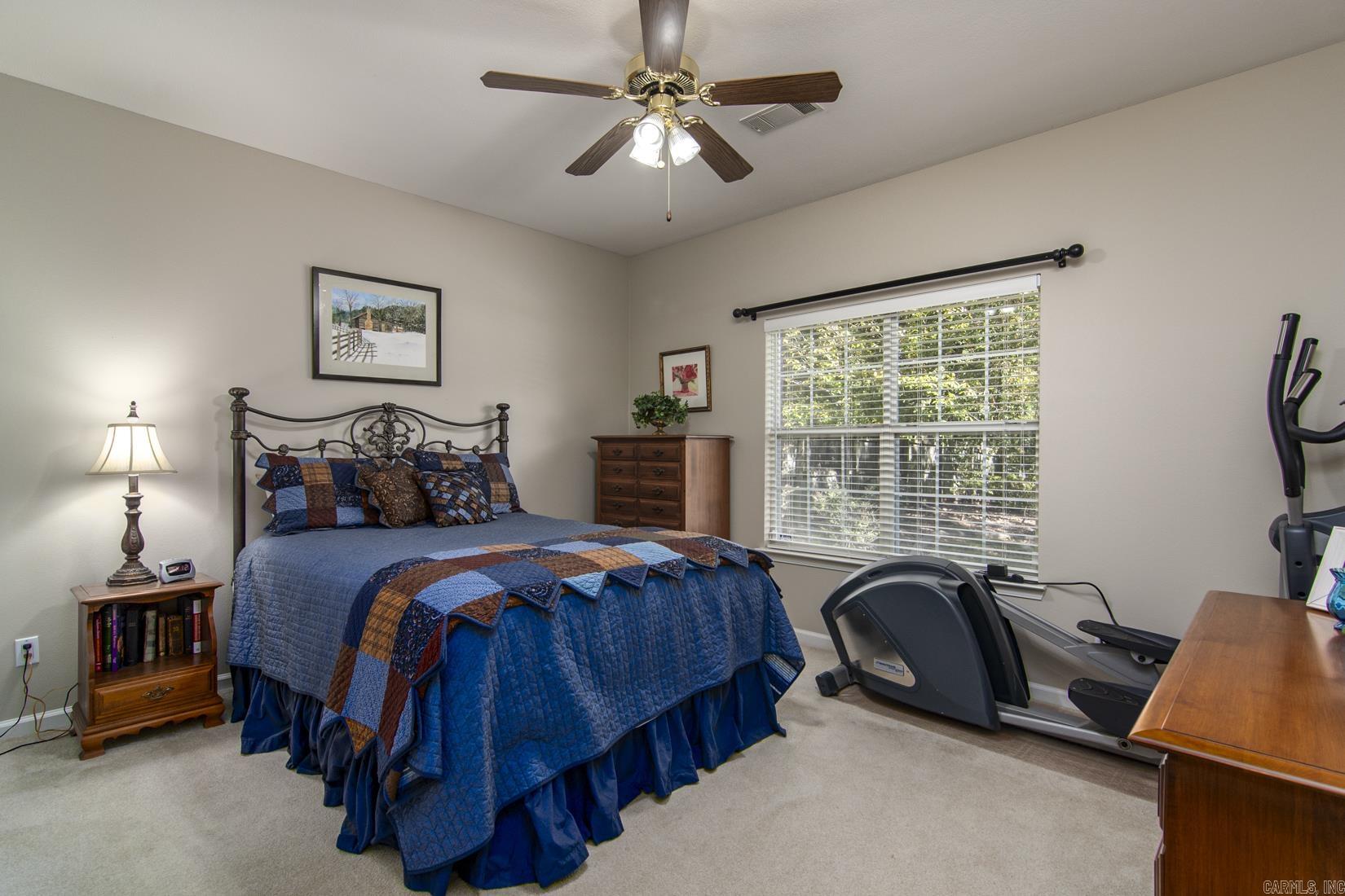 PALISADES HEIGHTS - Residential