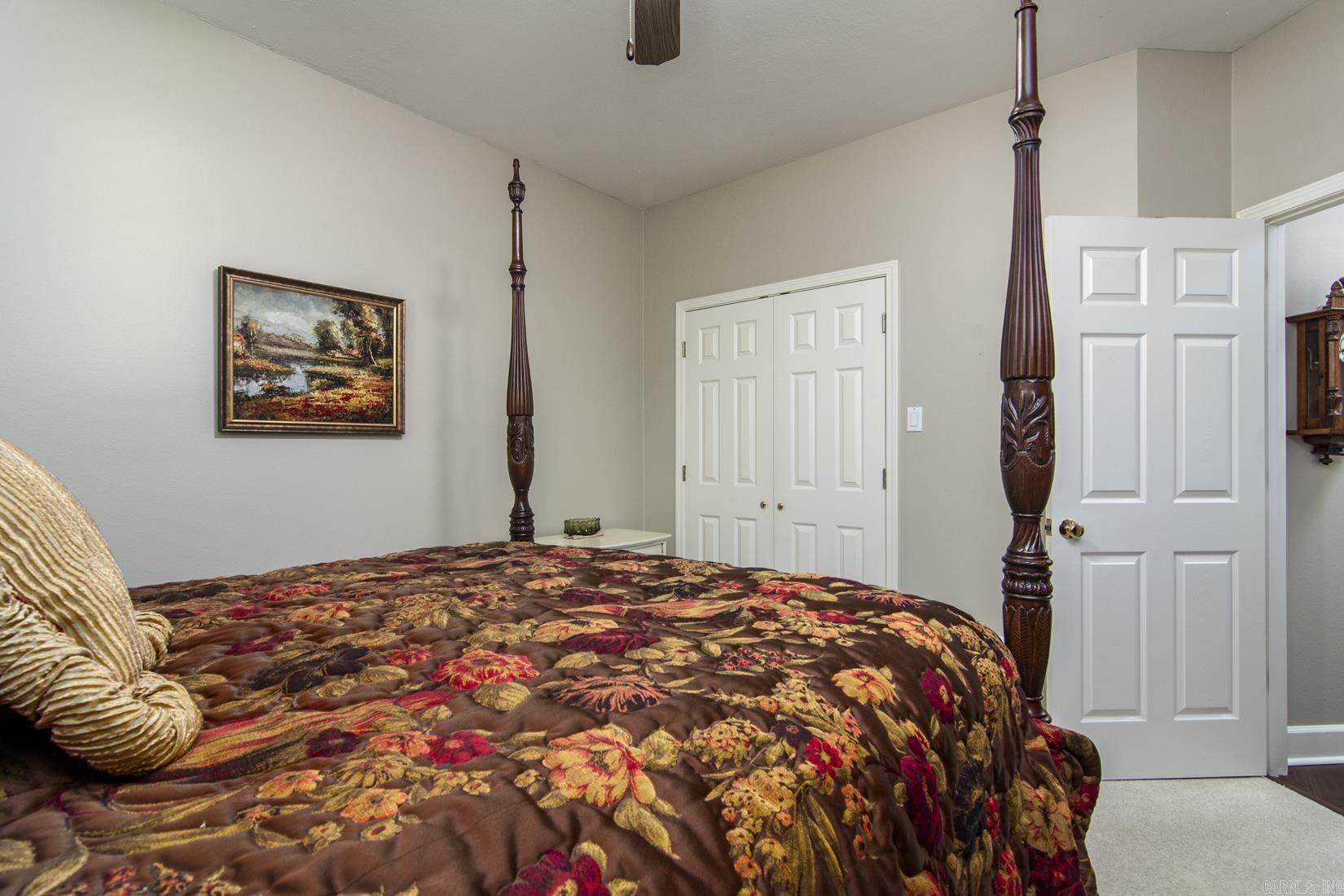 PALISADES HEIGHTS - Residential