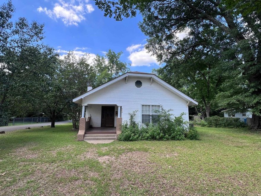 Malvern! This delightful 3-bedroom, 2-bathroom residence boasts 1,688 square feet of well-maintained living space, with a large great room perfect for families and those who love to entertain. All appliances convey.